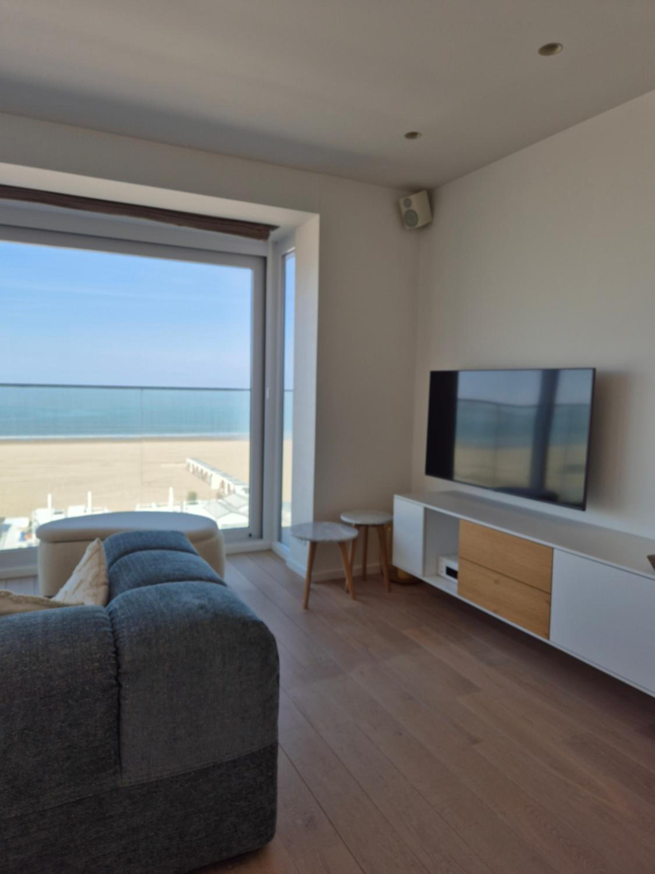 Zonnig hoekappartement met zeezicht Knokke Duinbergen