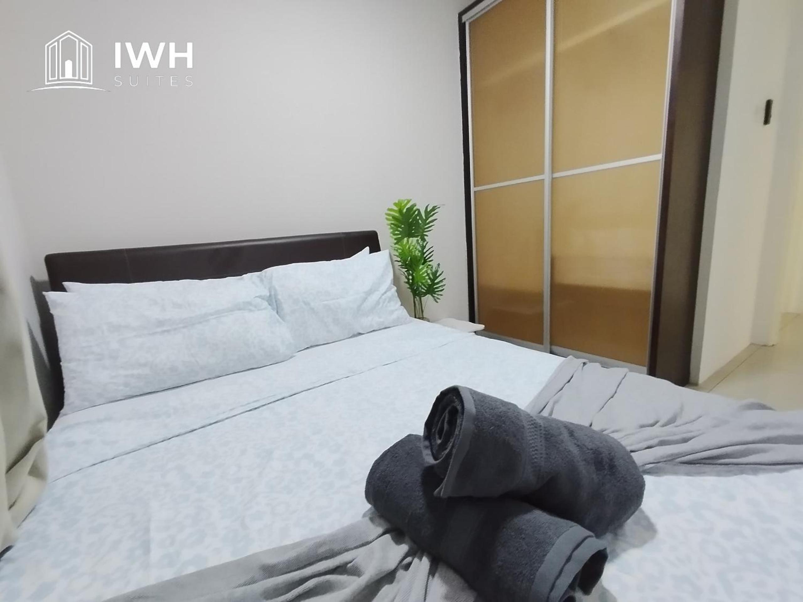 Kinta River Town Suites By IWH