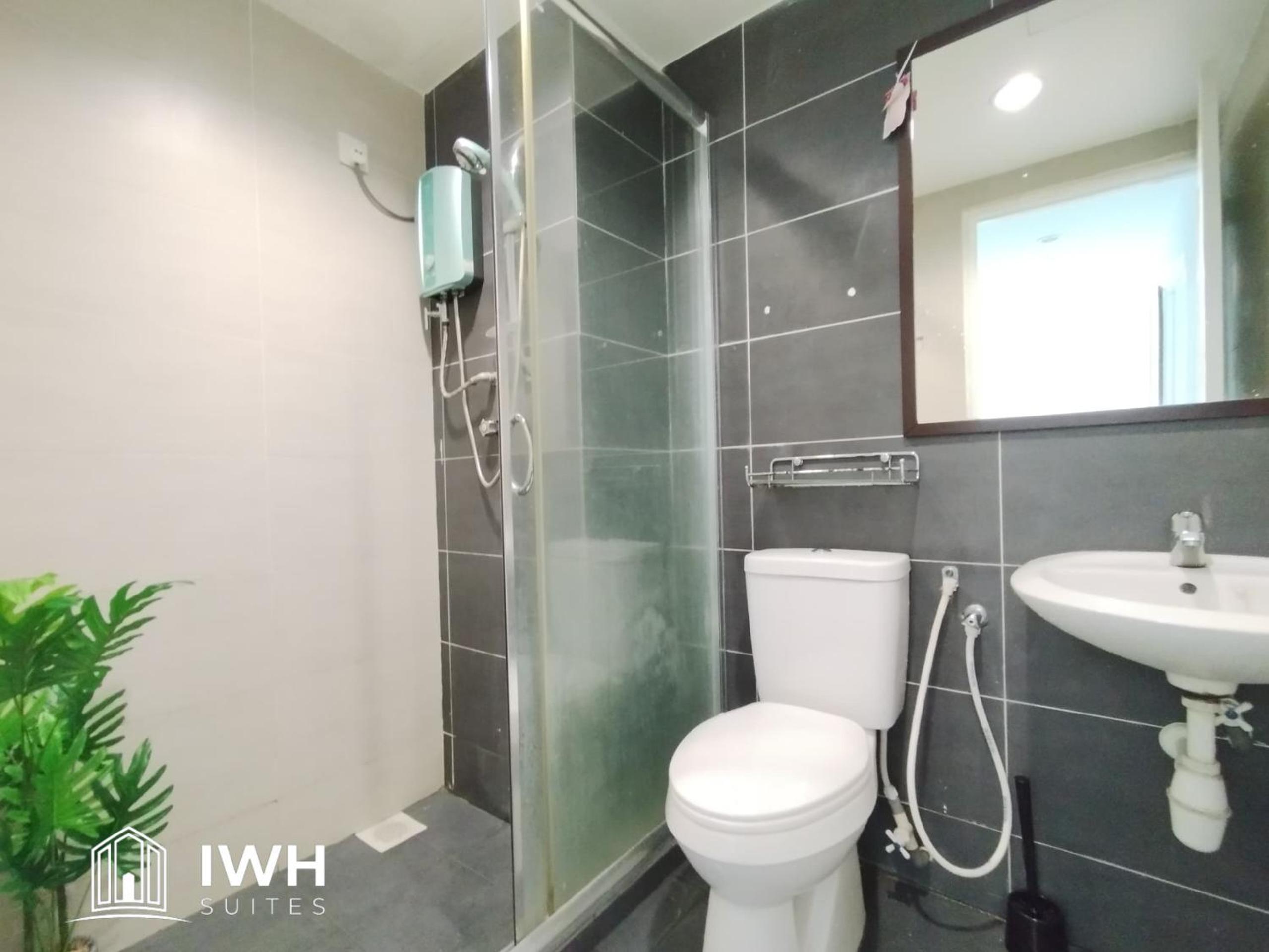 Kinta River Town Suites By IWH