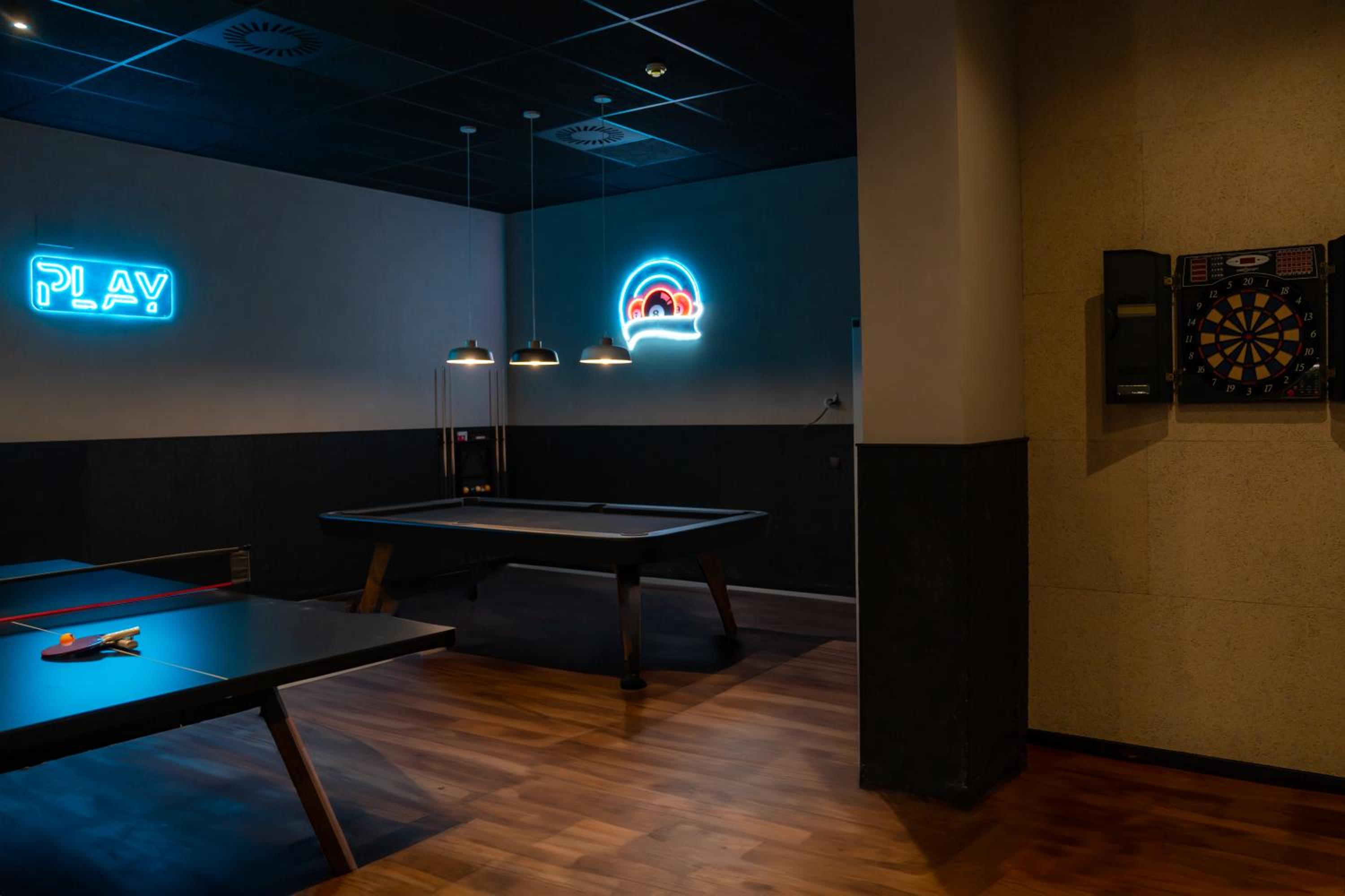 BLAU Student Housing - Students Only