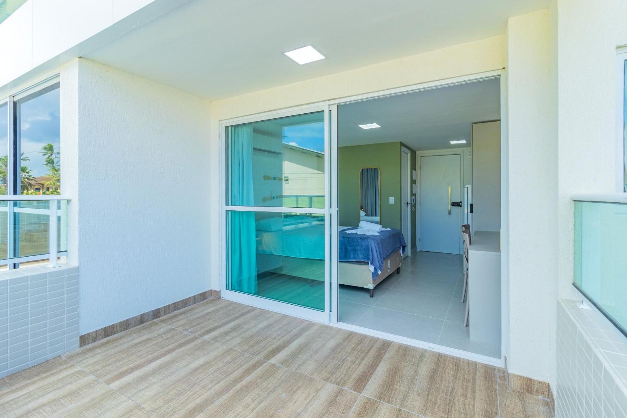 Ocean Blue #05 - Studio with pool by Carpediem