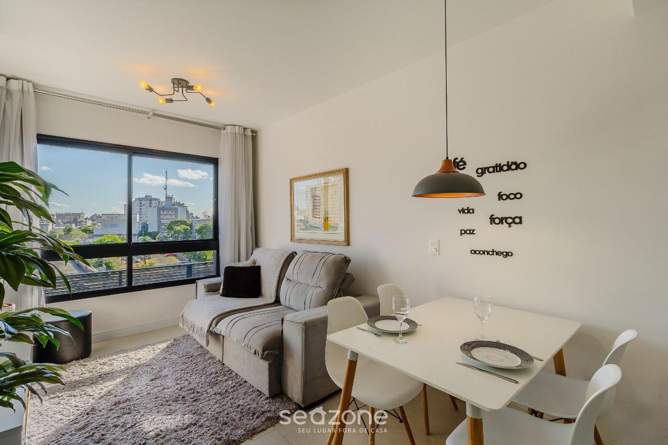 Lovely Apt in Condo w/ Pool & Garage RPF0605