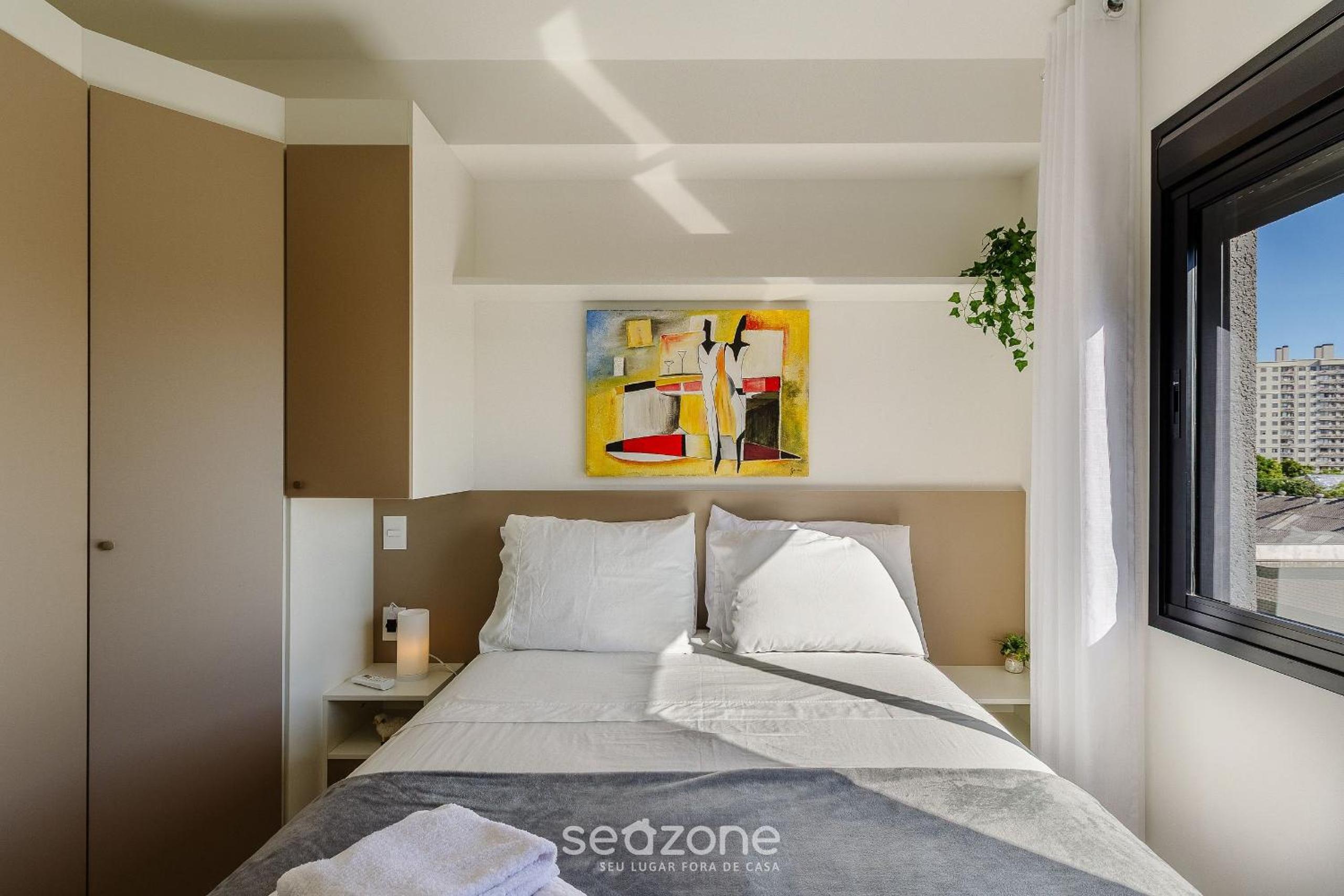 Lovely Apt in Condo w/ Pool & Garage RPF0605