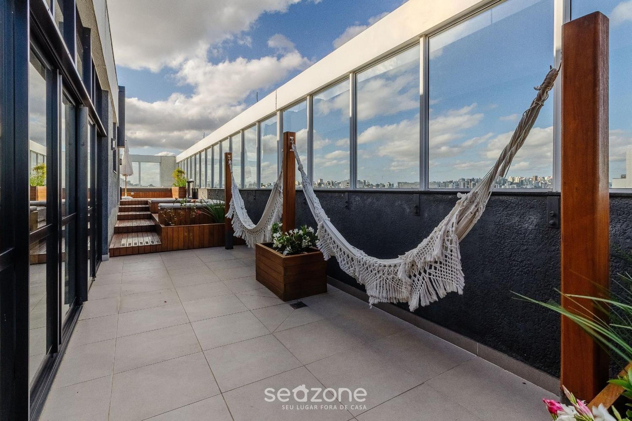 Lovely Apt in Condo w/ Pool & Garage RPF0605