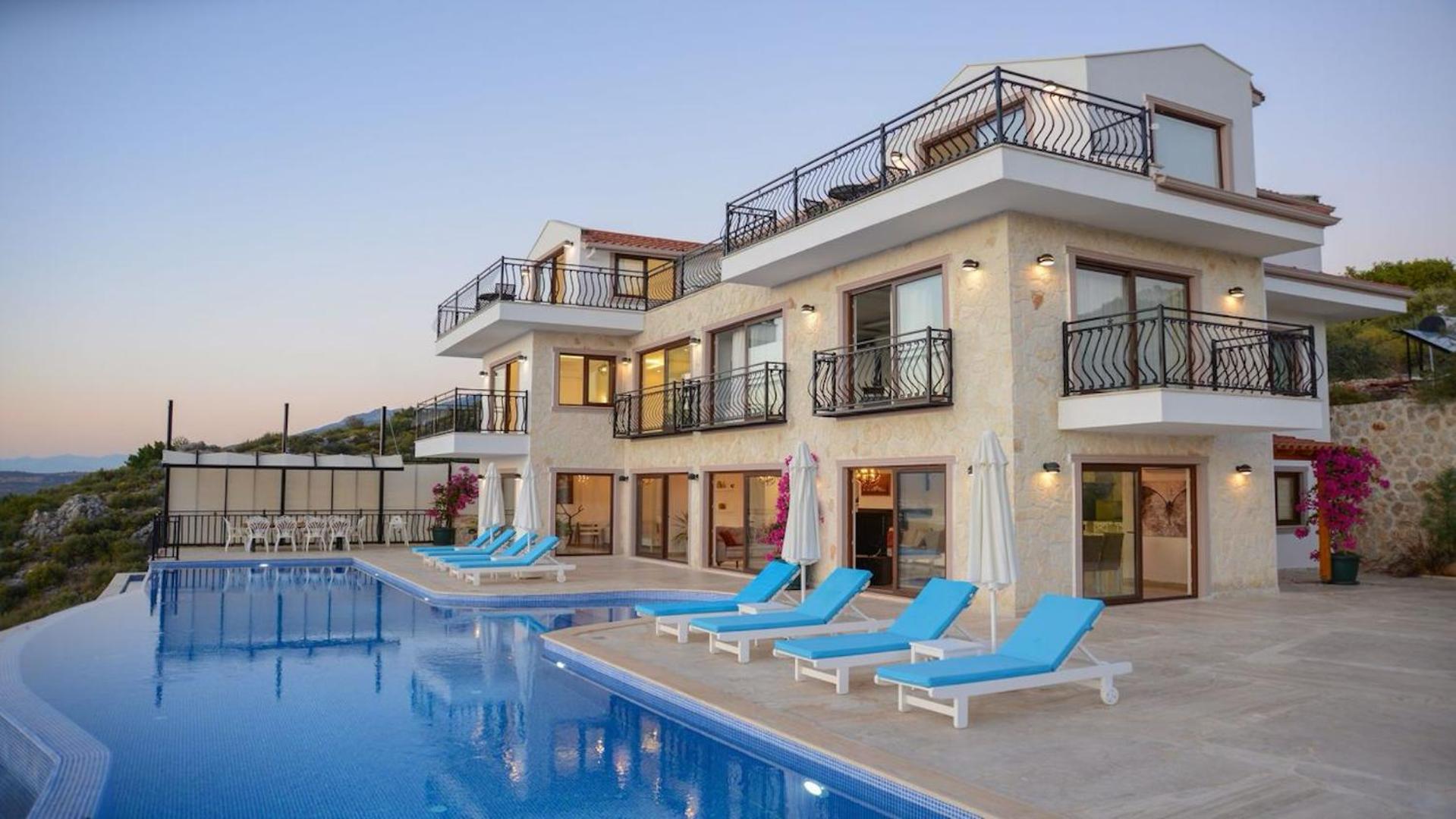 Asfiya Villa
