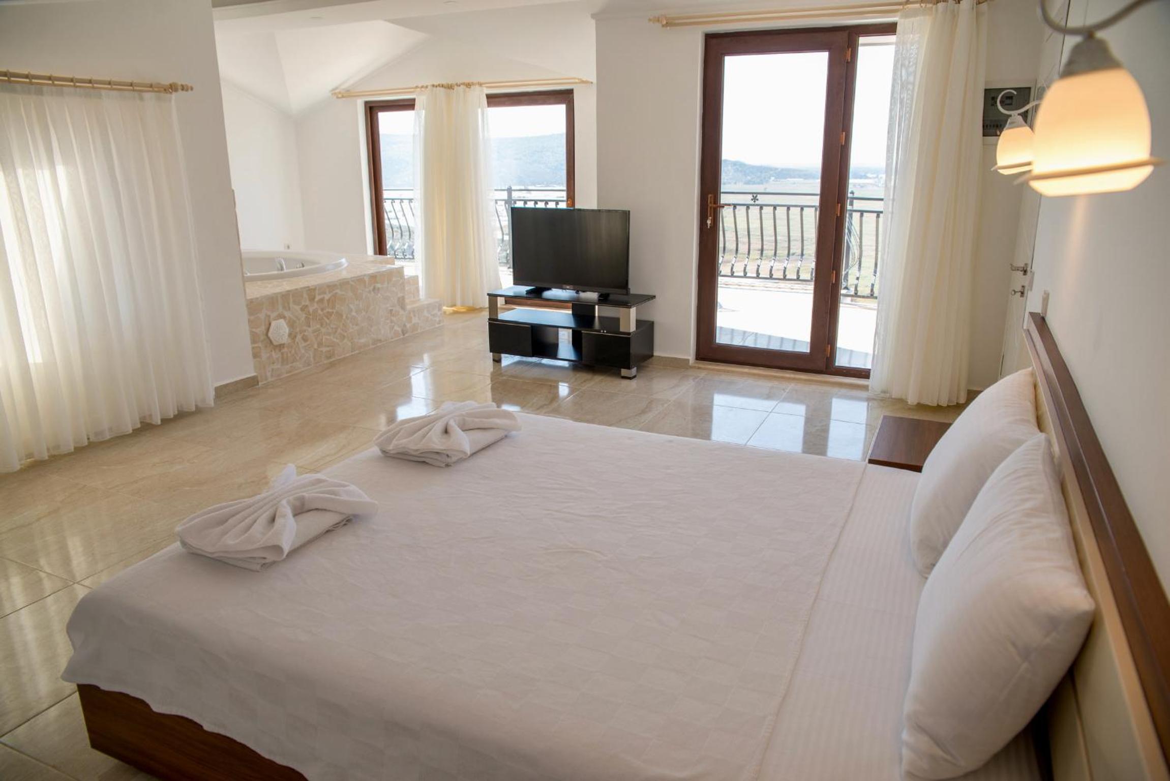 Asfiya Villa