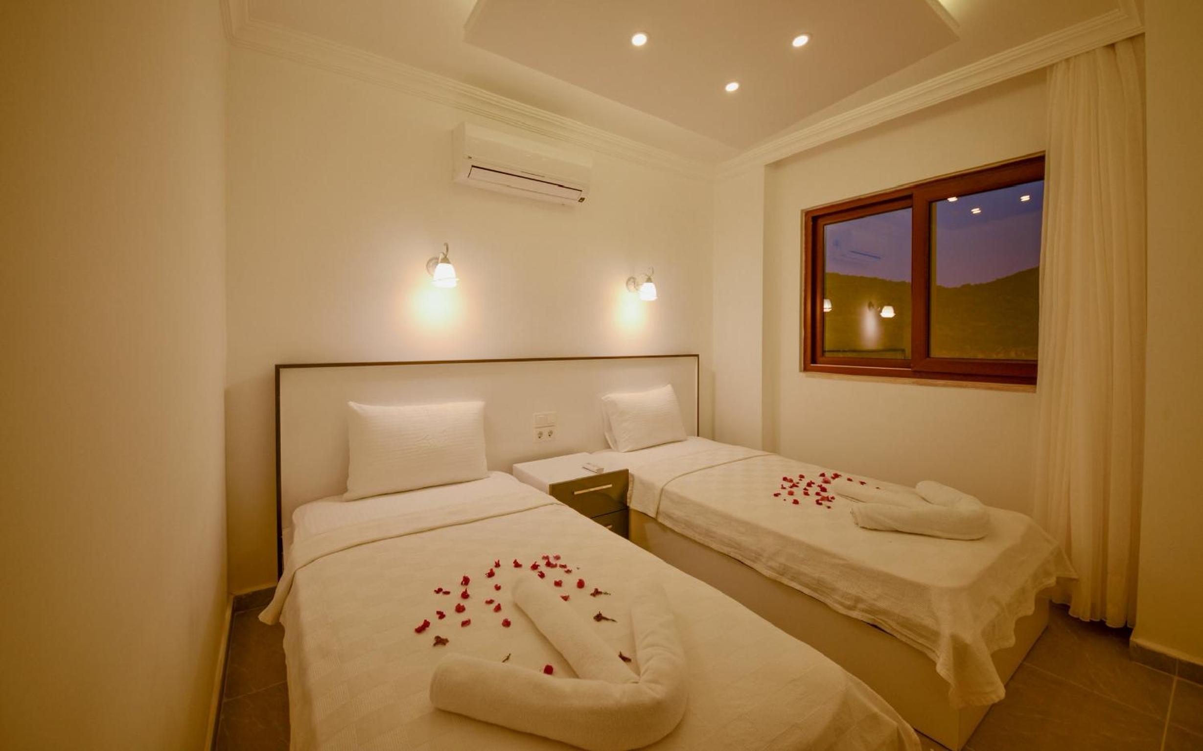 Asfiya Villa