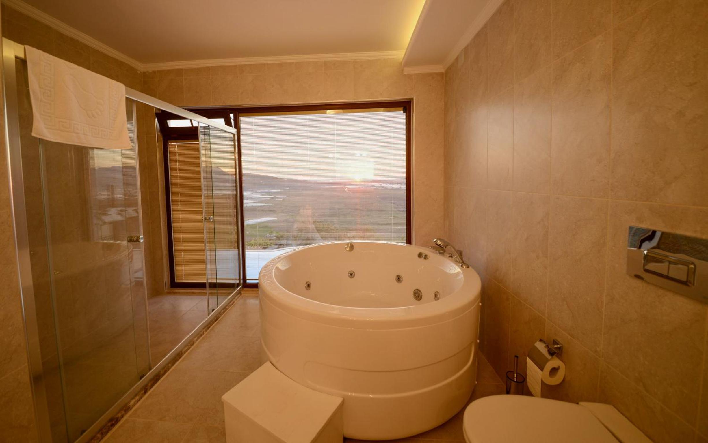 Asfiya Villa