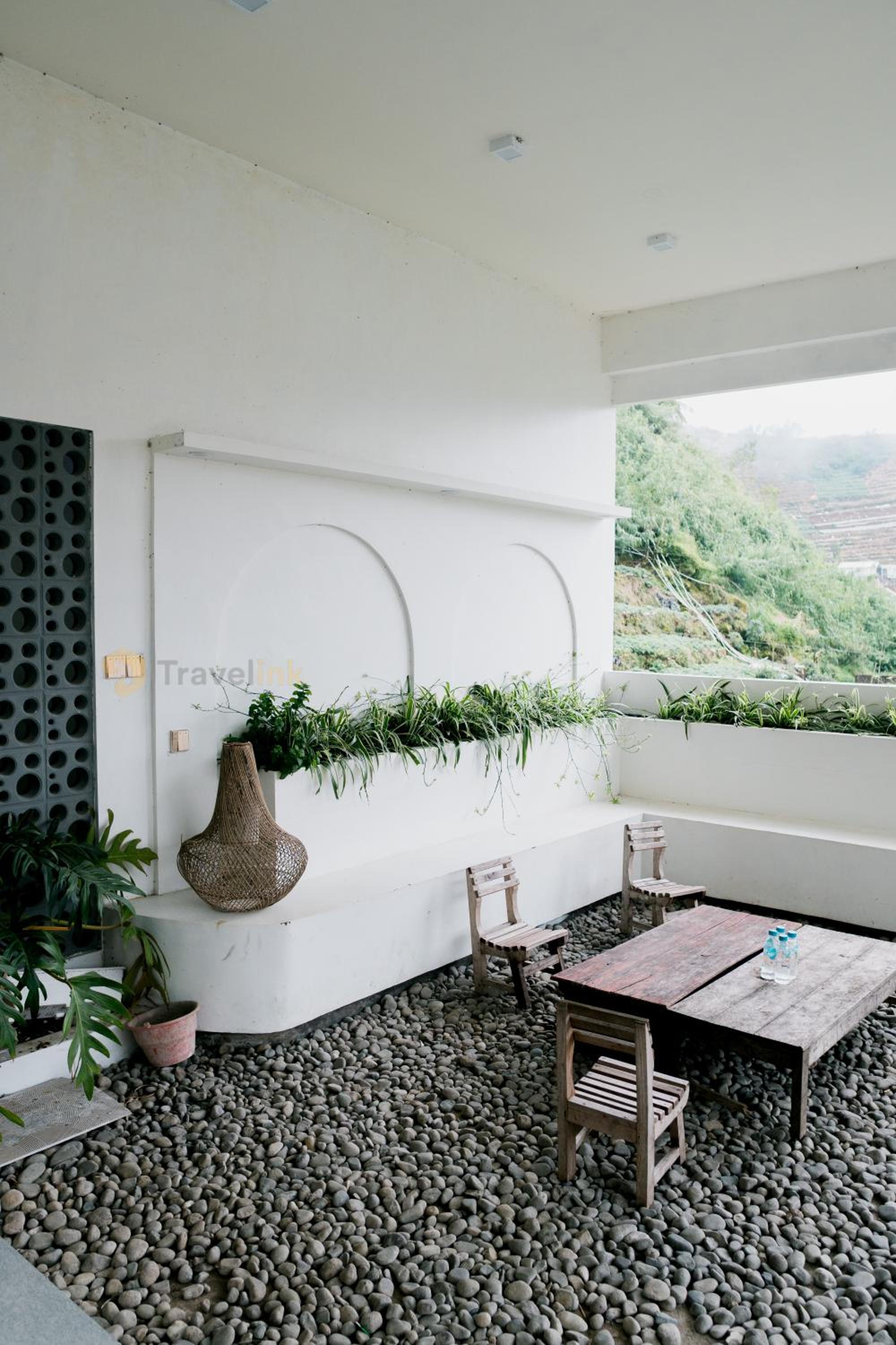 Haura By Travelink