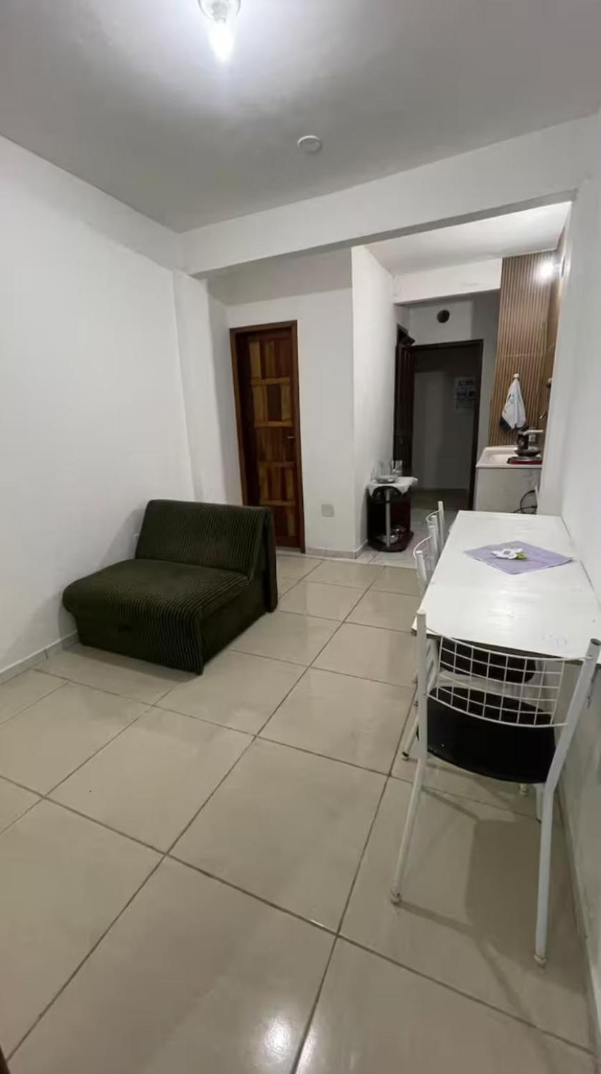 Apartamento mobiliado