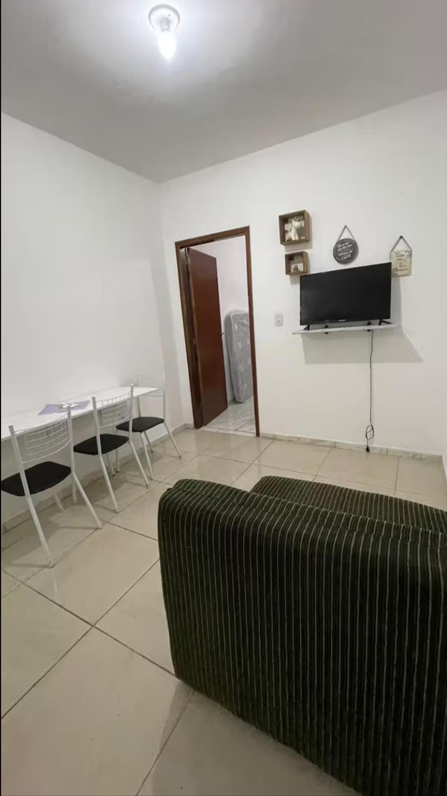 Apartamento mobiliado