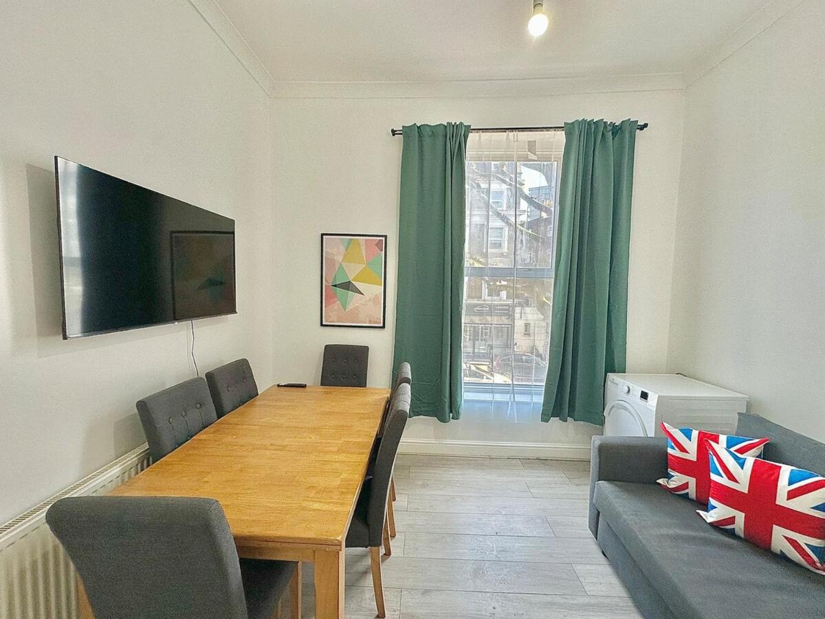Bright flat in Maida Hill
