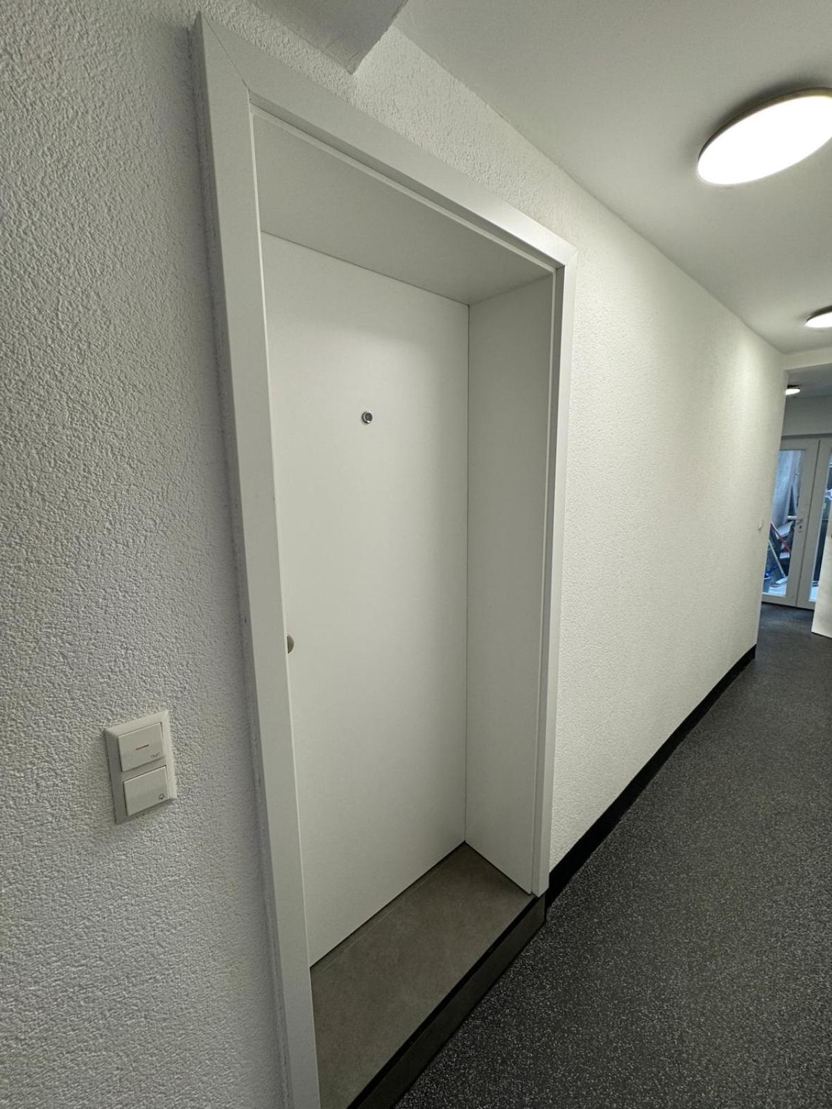 Luxus-Apartment im Herzen von Ludwigsburg - - WLAN - Klima - 24h Check-In - Waschmaschine - Terrasse - 200m vom Schloss und vom Ludwigsburger Marktplatz - 