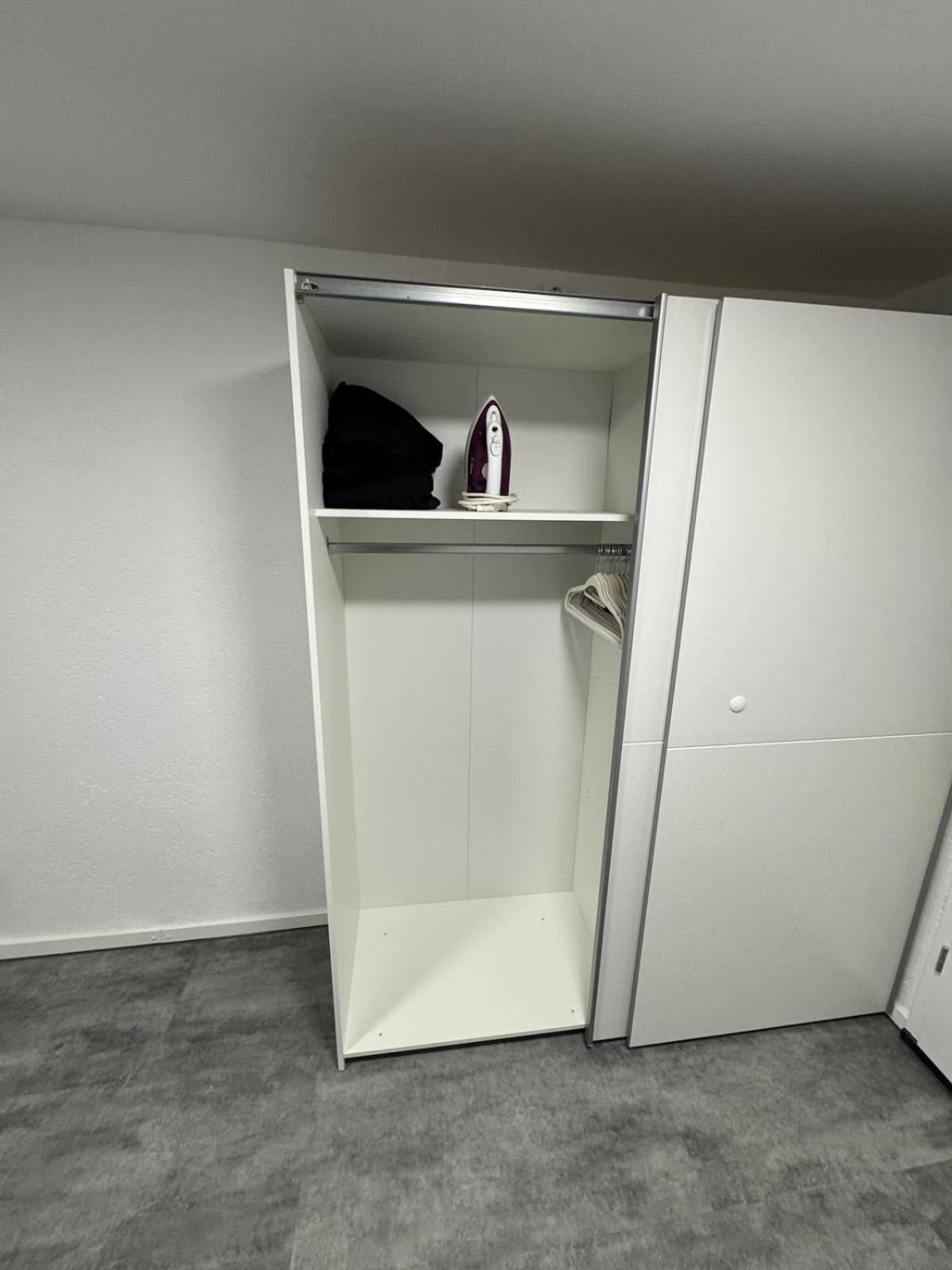 Luxus-Apartment im Herzen von Ludwigsburg - - WLAN - Klima - 24h Check-In - Waschmaschine - Terrasse - 200m vom Schloss und vom Ludwigsburger Marktplatz - 