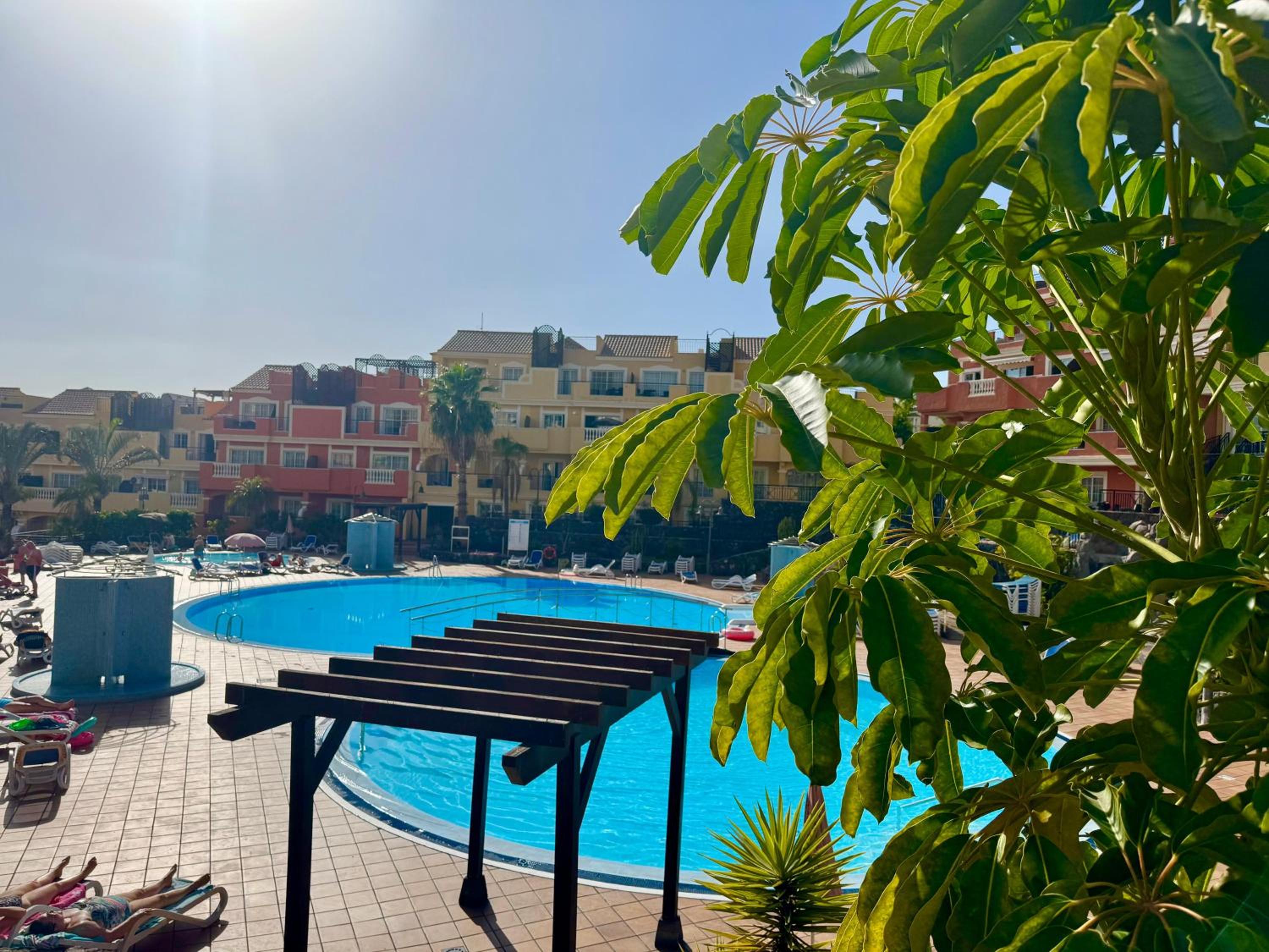 Prime Las Americas Getaway - Apartment with Huge Private Terrace & Pool Access