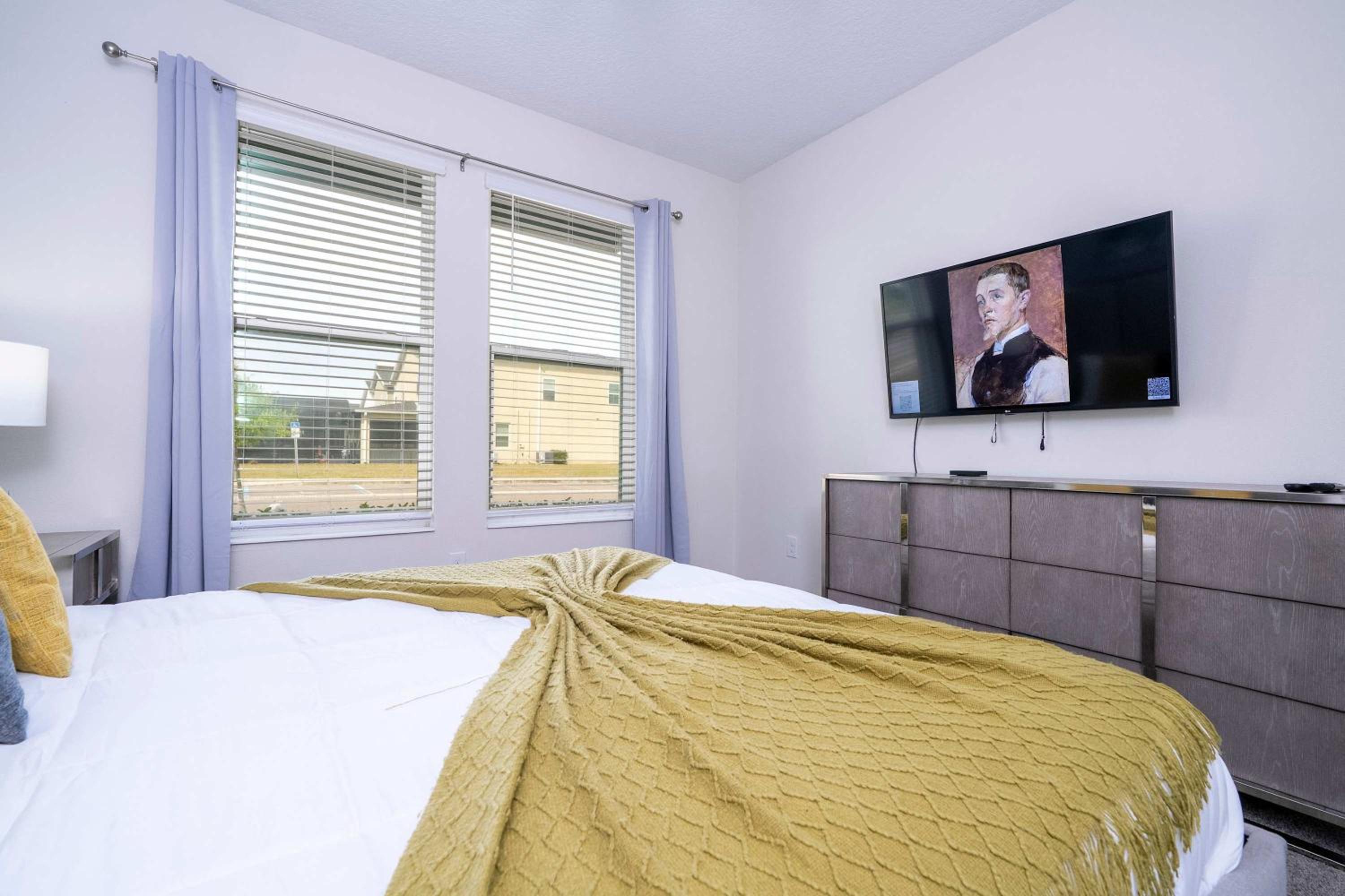 Stunning Game Room & Pool Jacuzzi Storey Lake 2799