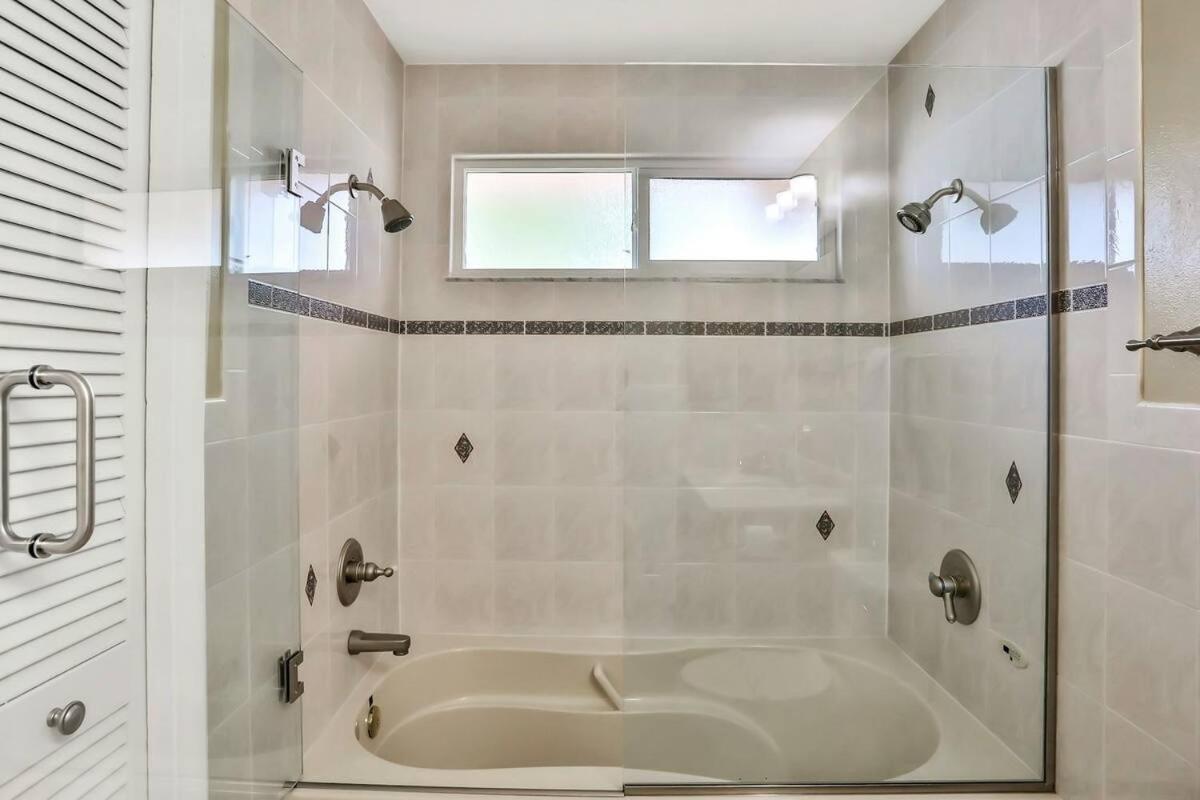 Renovated 3BR Dog Friendly Pond View WD