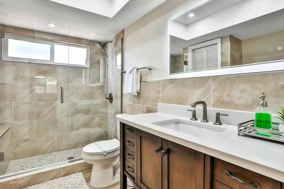 Renovated 3BR Dog Friendly Pond View WD