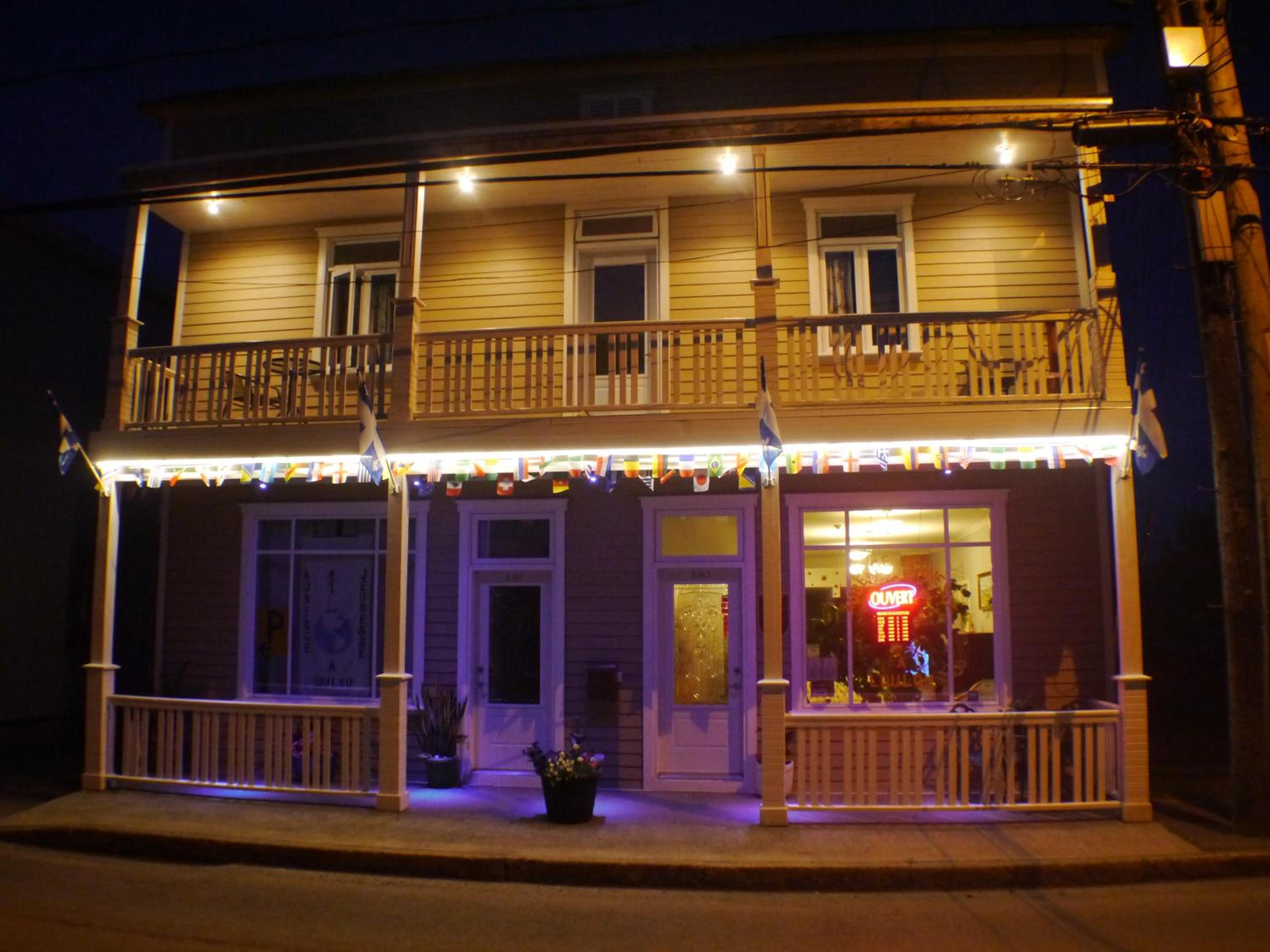 Auberge Jeunesse à Loulou