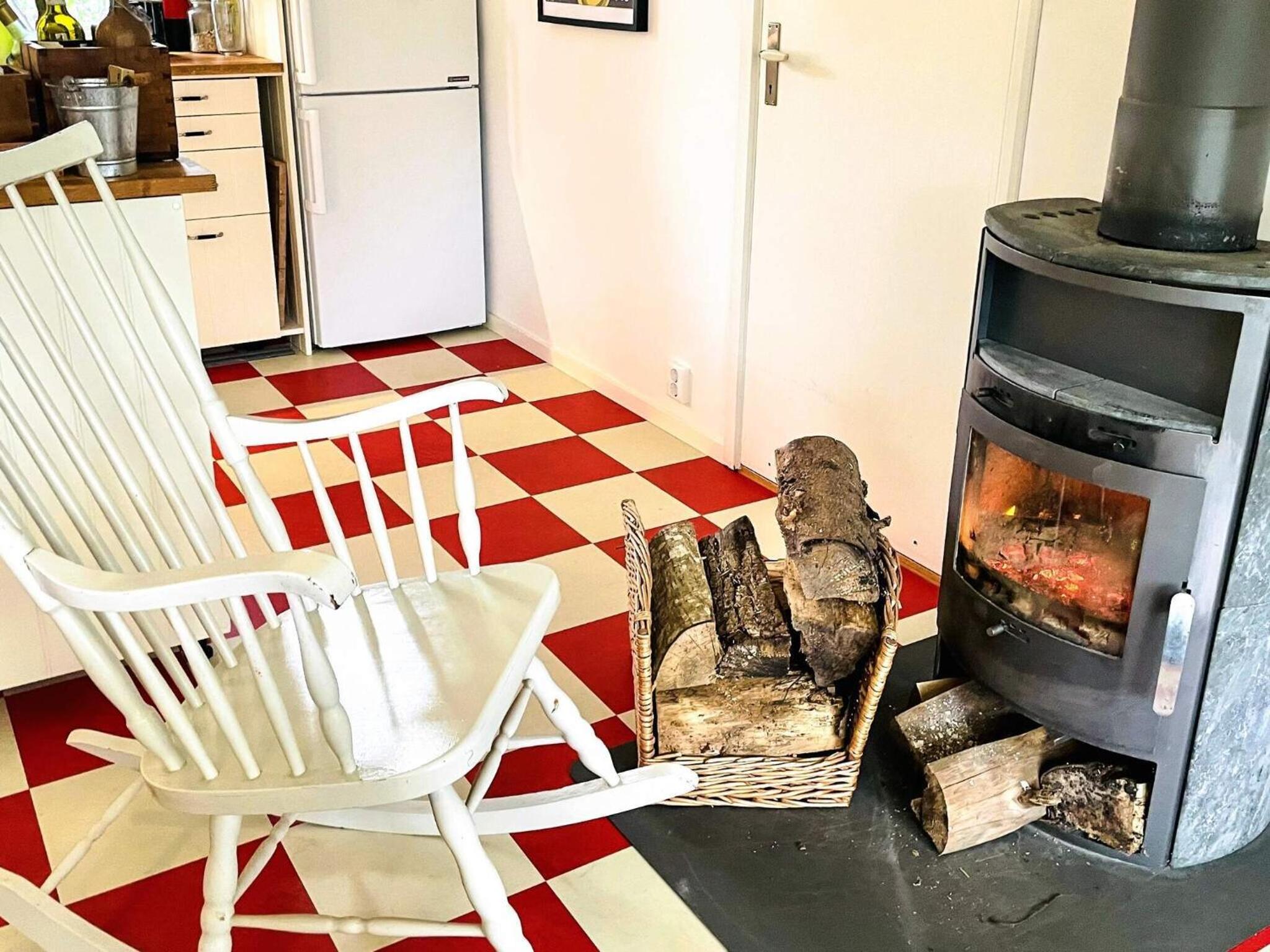 Seaside Cottage with Patio and Grill