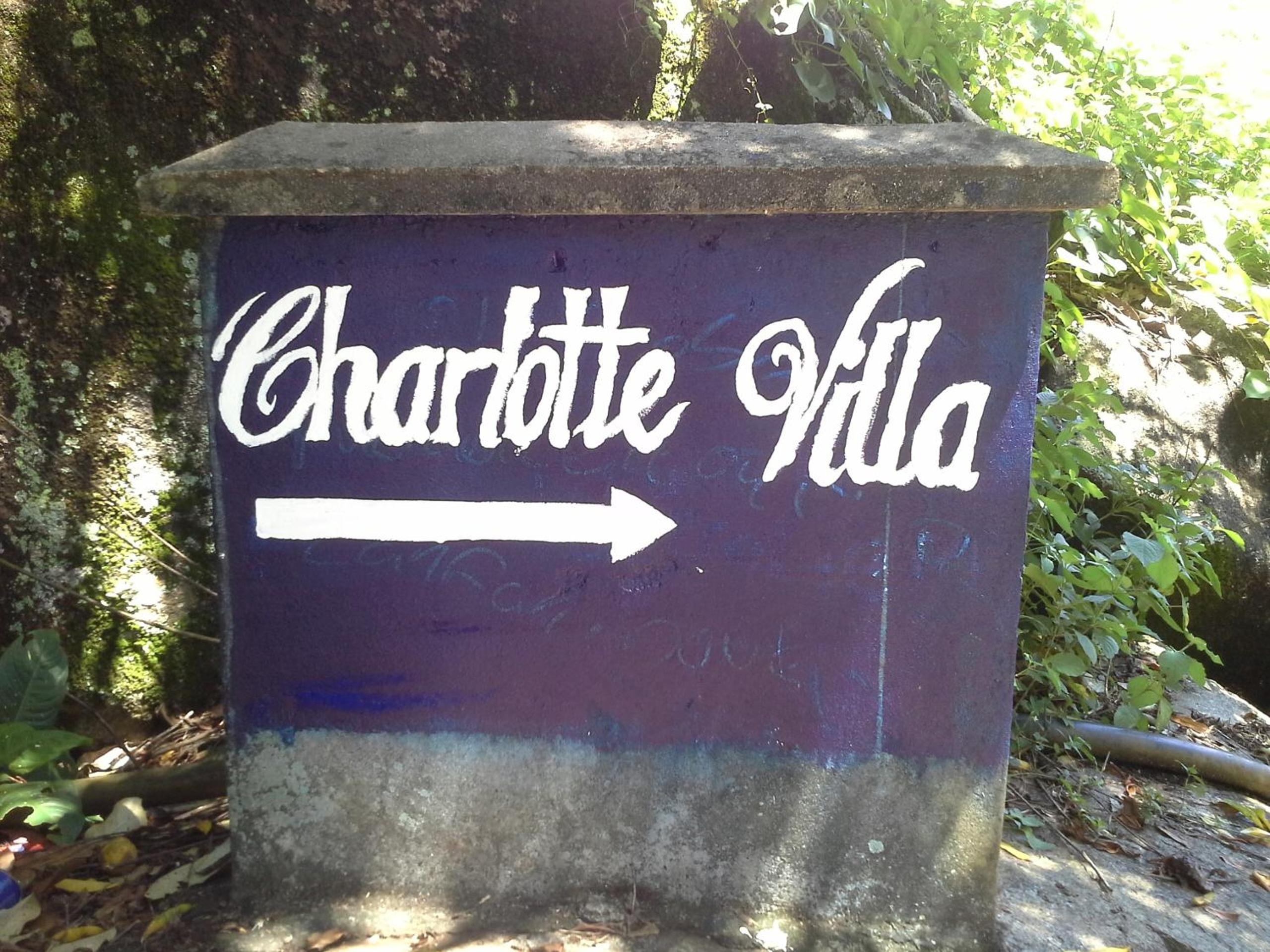 Charlotte Villa