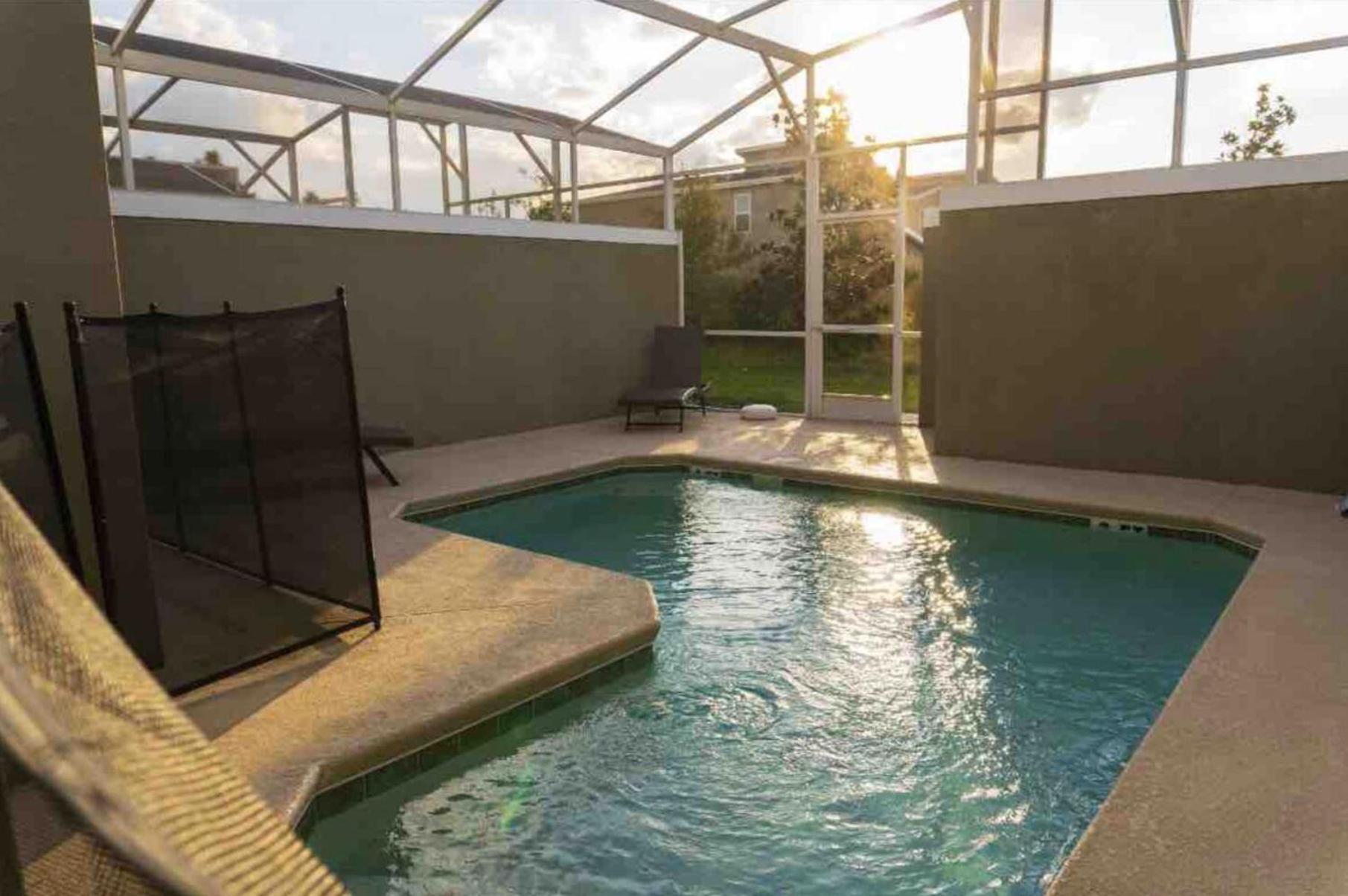 Modern Villa, Private Pool, Near Theme Parks and Full Resort Access