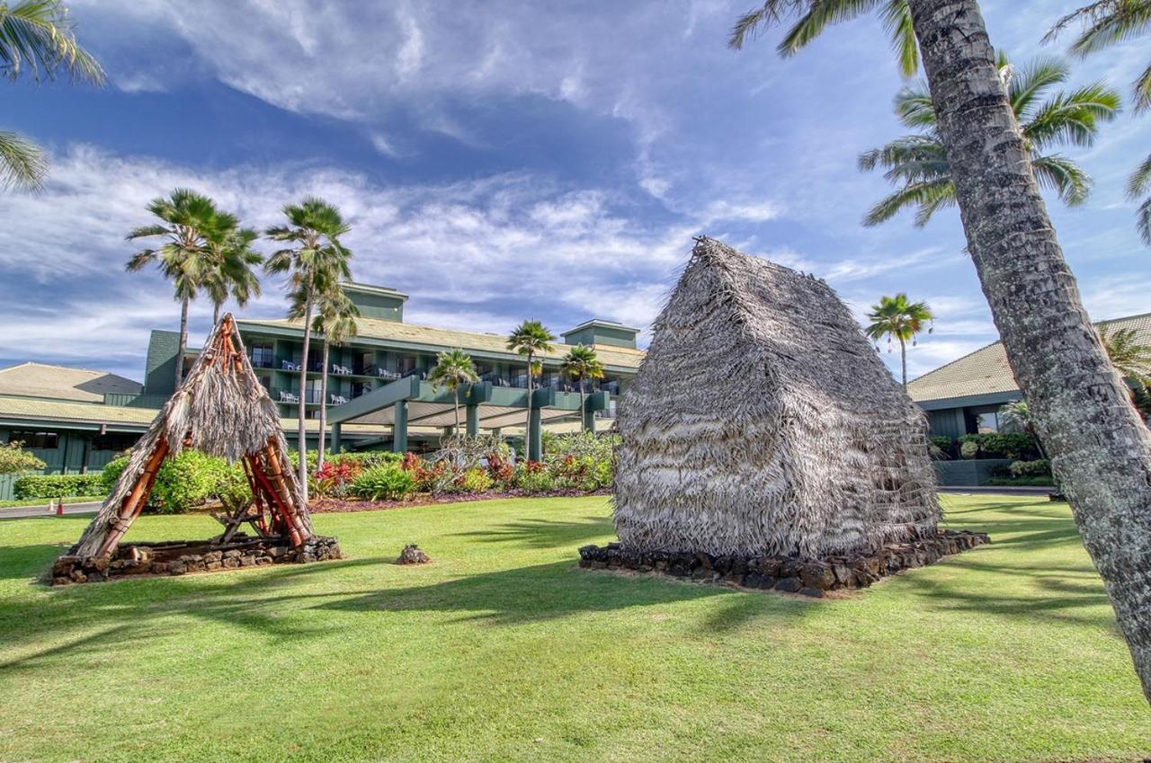 East Shore Beachfront Resort, Restaurant, Bar, AC, Spa, Pool & Gym