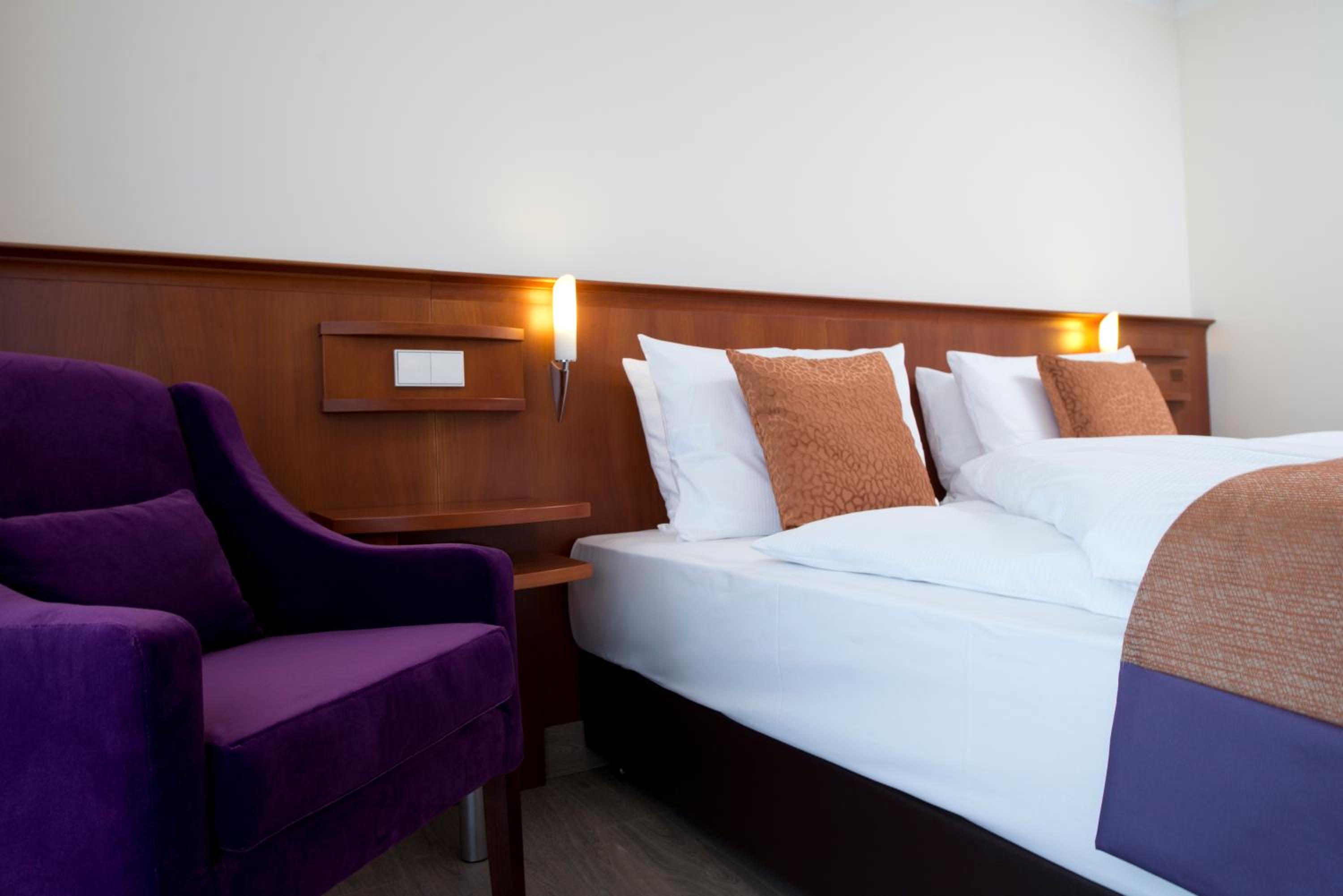 Dresden Vacations - Radisson Blu Park Hotel  Conference Centre - Property Image 26