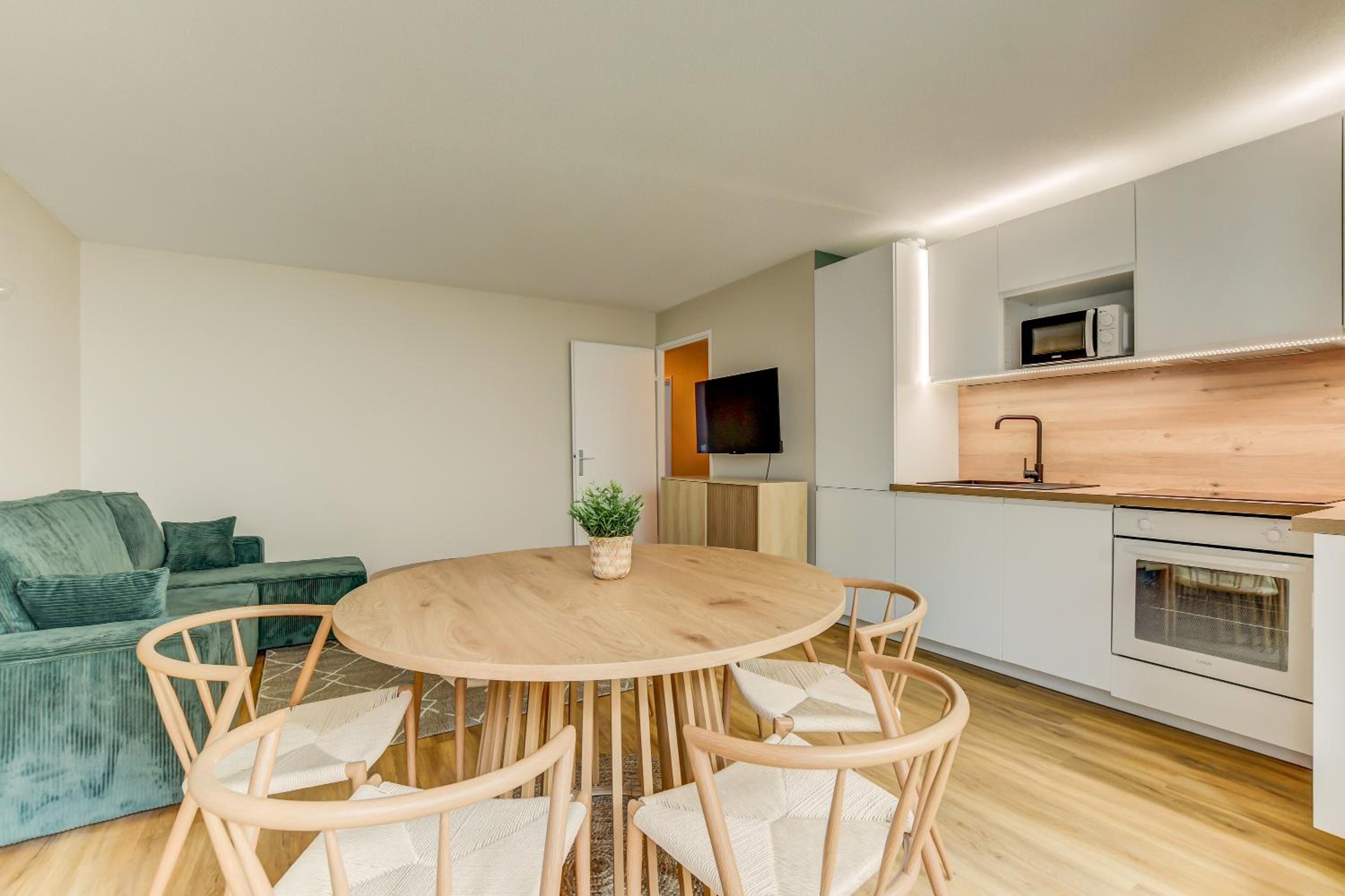 Toulouzen - St-Sernin - Capitole - 2-BDR 60m2, terrace, free car park - T3 60m2, terrasse, parking privé gratuit