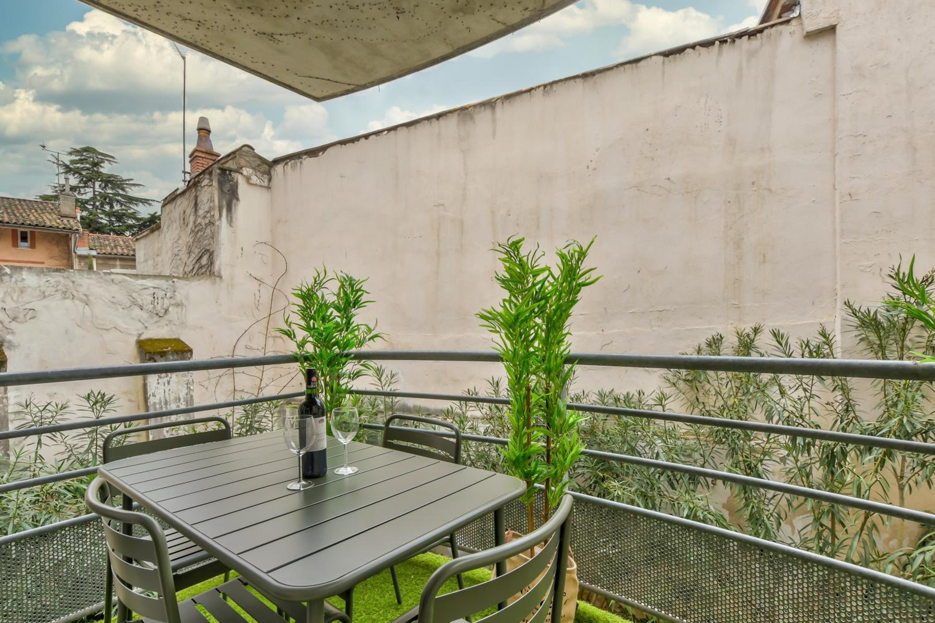 Toulouzen - St-Sernin - Capitole - 2-BDR 60m2, terrace, free car park - T3 60m2, terrasse, parking privé gratuit