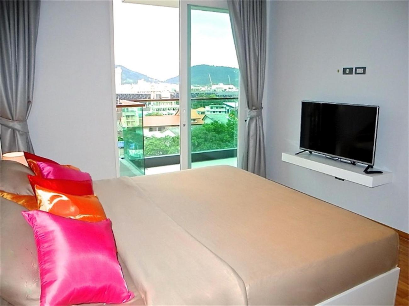 Emerald Patong 1 bedroom Apartment with Nice View