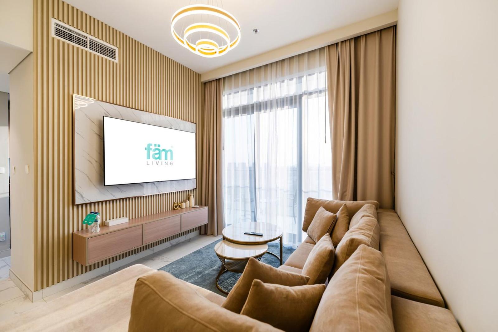 FAM Living - Getaway in Meydan - Modern Comfort Near Top Dubai Attractions