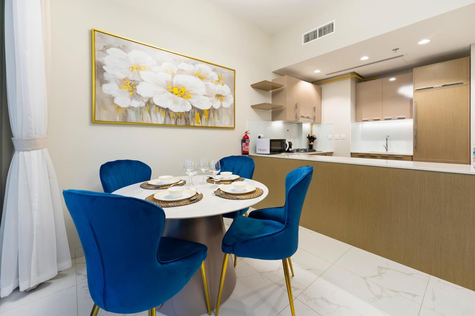 FAM Living - Getaway in Meydan - Modern Comfort Near Top Dubai Attractions
