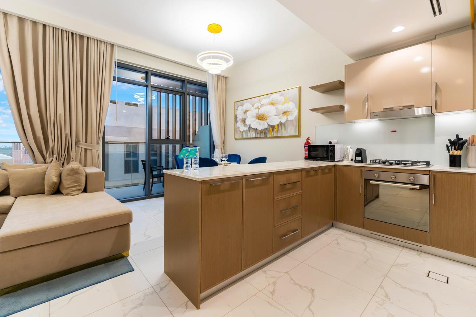 FAM Living - Getaway in Meydan - Modern Comfort Near Top Dubai Attractions