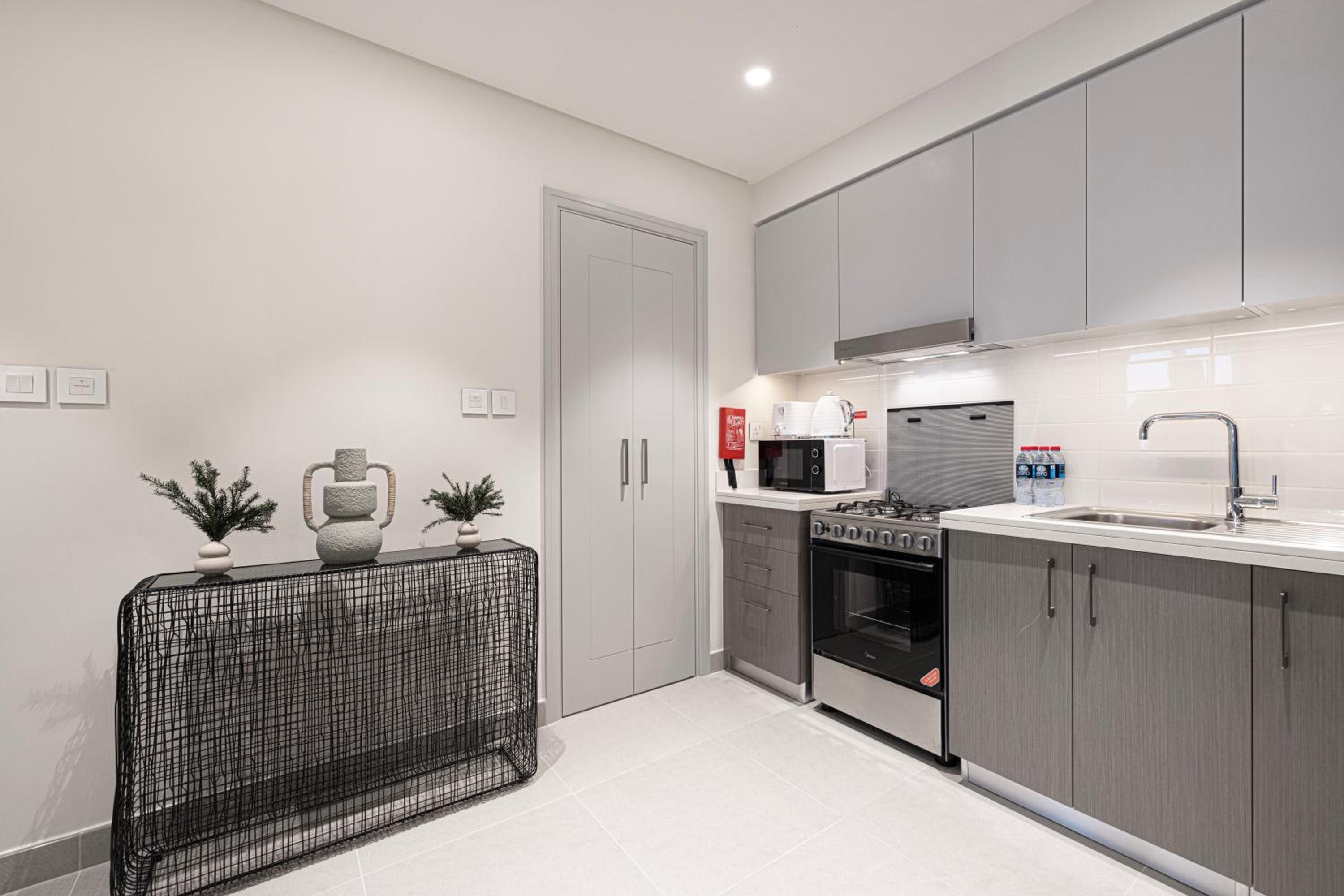 FORTE Tower 2 - One-Bedroom Apartment in DOWNTOWN Dubai, near Burj Khalifa & Dubai Fountains - Apartment in Forte Tower 2