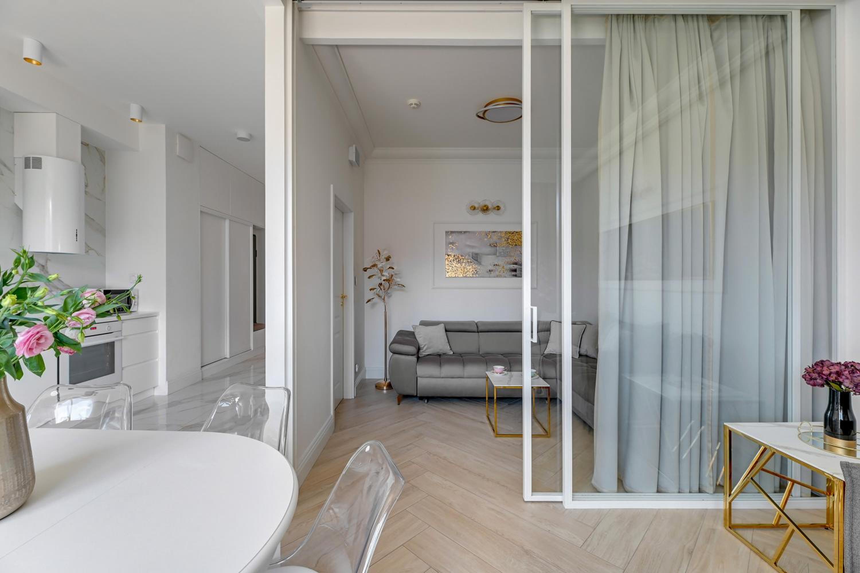 Old Town & River View Premium Apartment by Lion Apartments