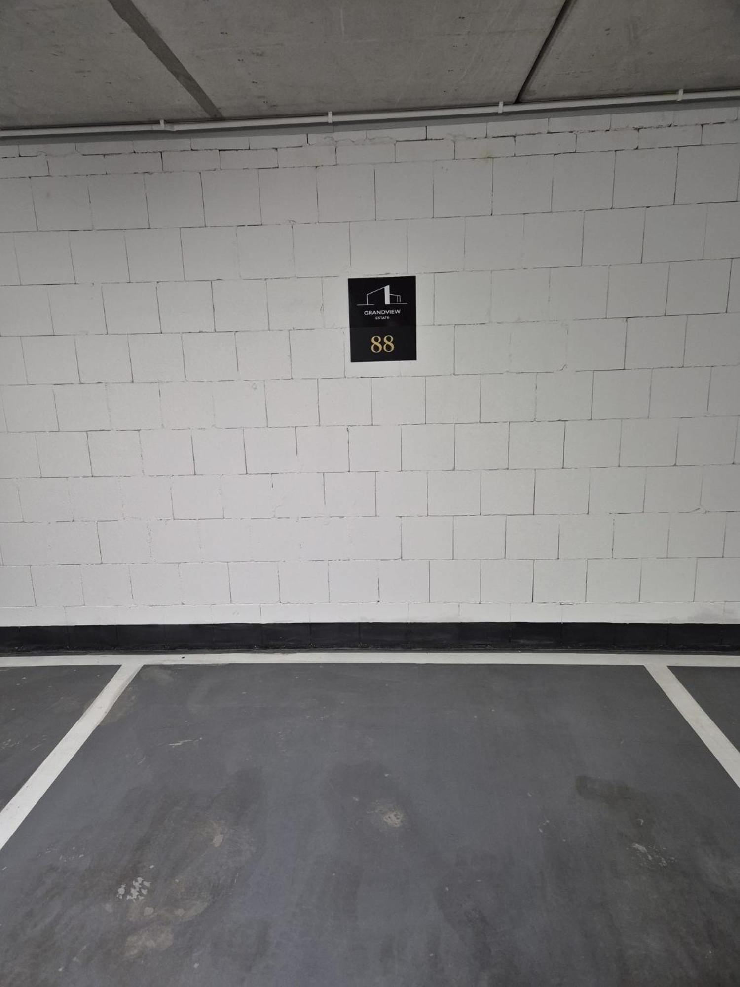 Montownia Foodhall Designer Apartment with Parking