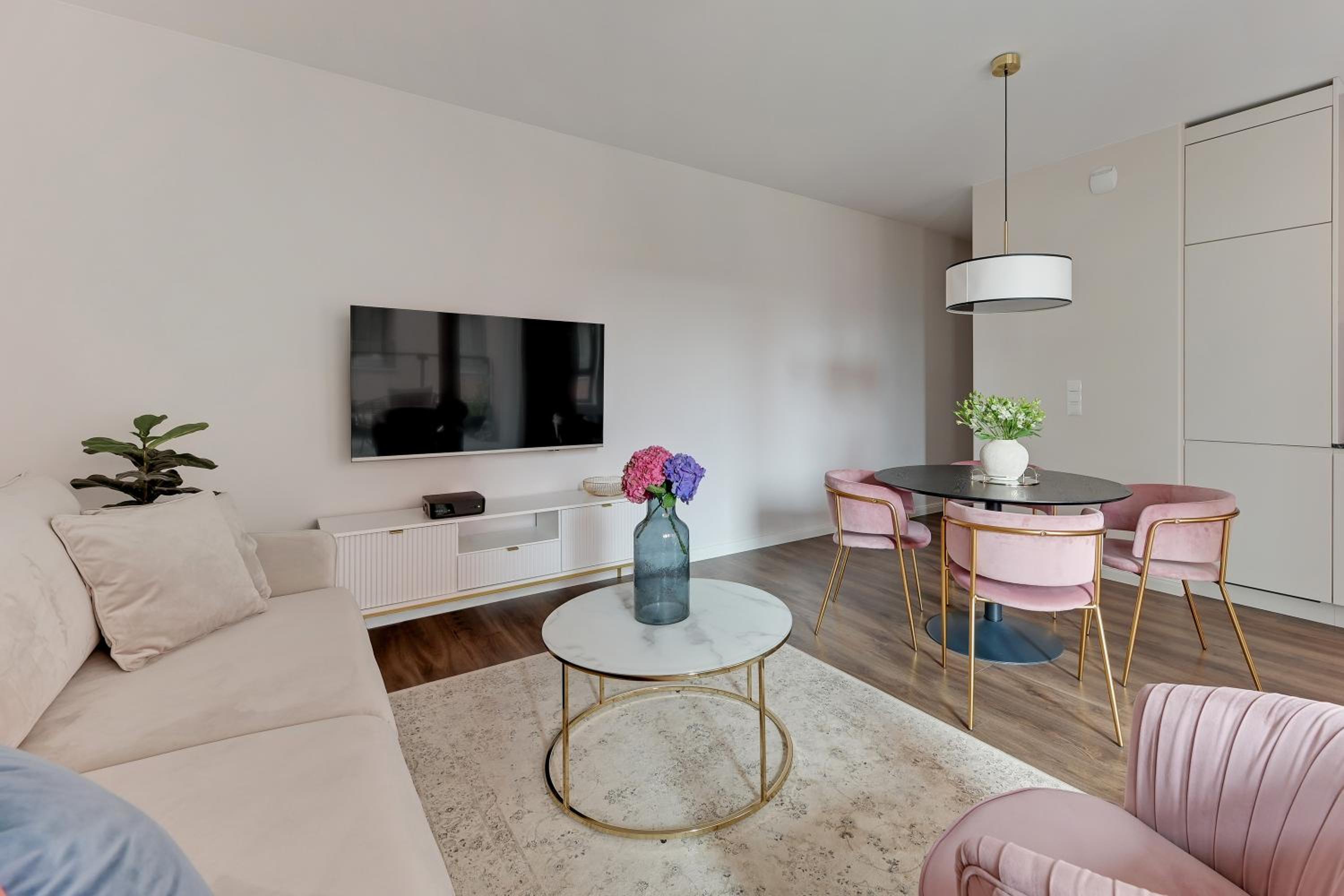 Magic Gdańsk Old Town Apartments with Parking by Lion Apartments