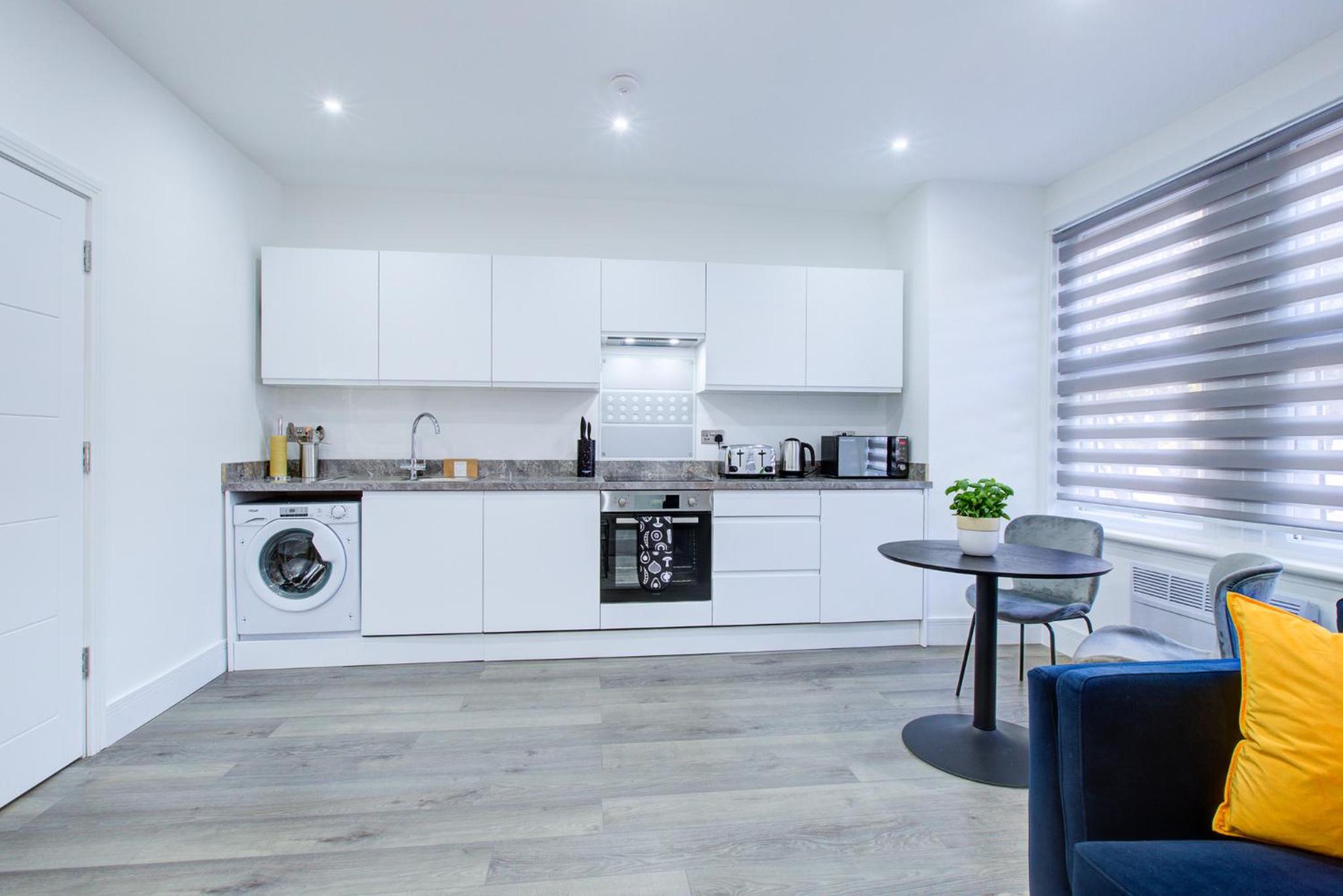 Hybrid Resi - London, Wandsworth close to Clapham