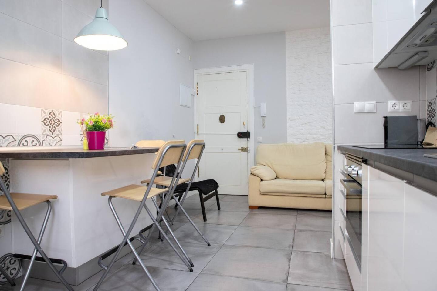 AH- Retiro - Estilo urbano junto al parque más emblemático