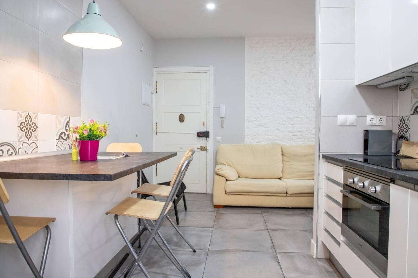 AH- Retiro - Estilo urbano junto al parque más emblemático