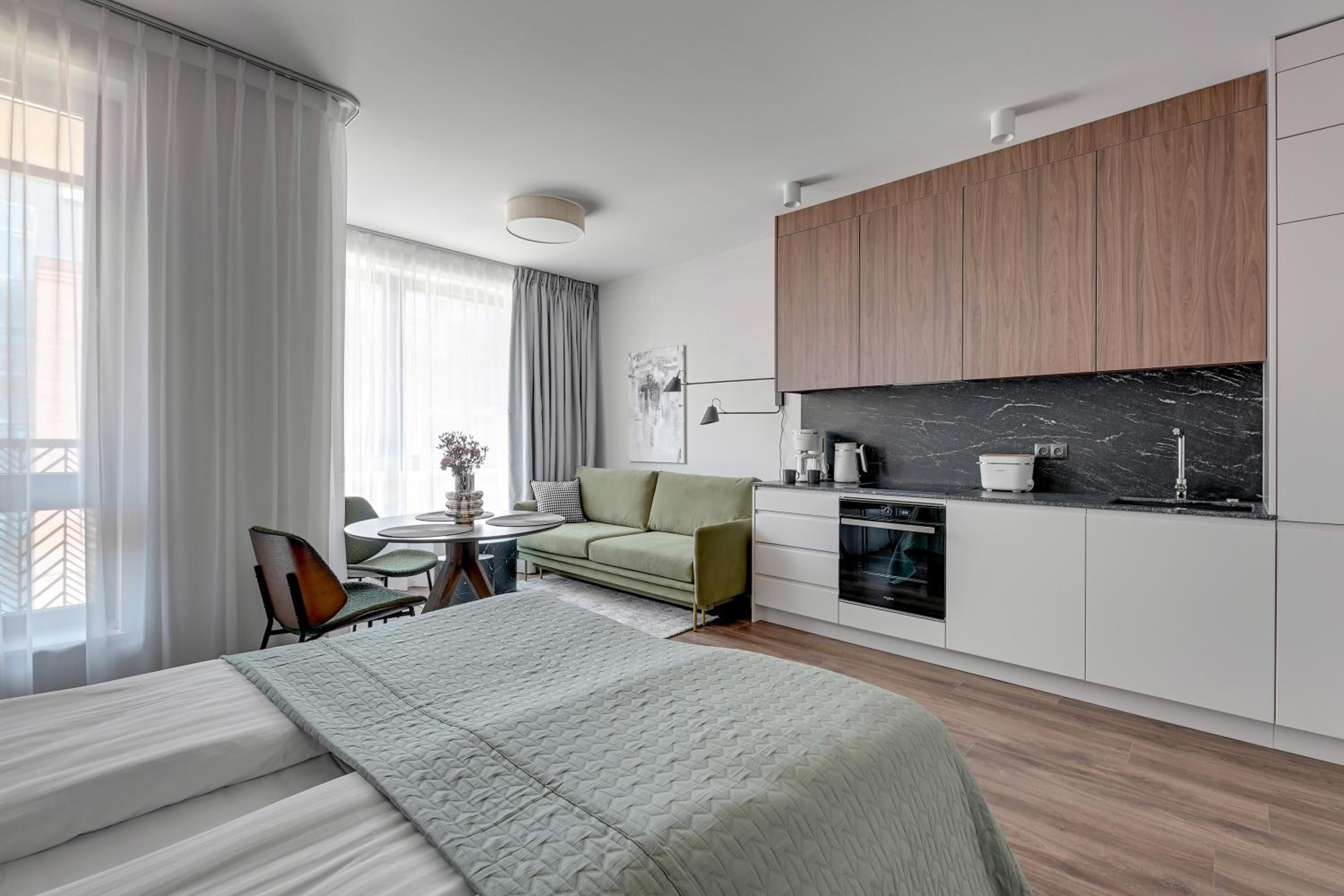 Scala City Center Premium Studios by Lion Apartments
