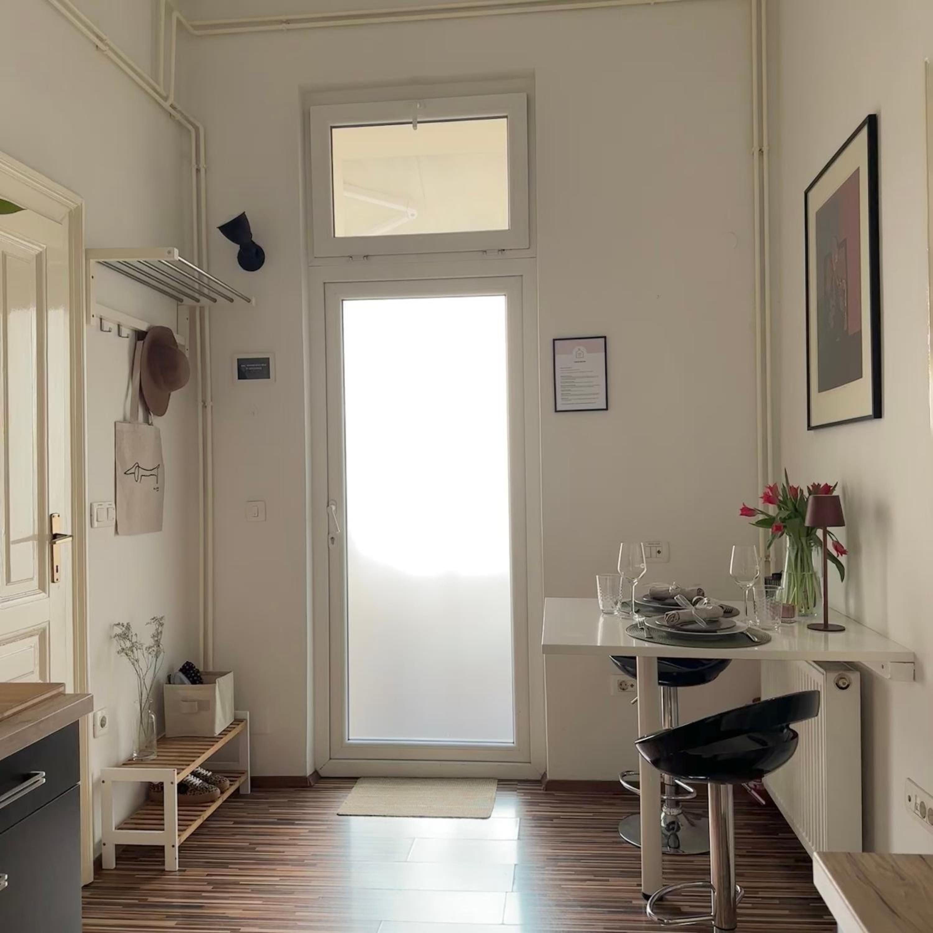 Cozy Stay with Secret Garden