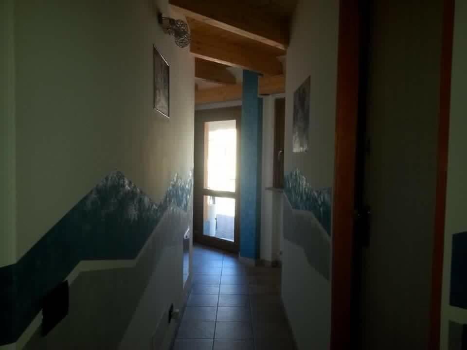 Photo 34