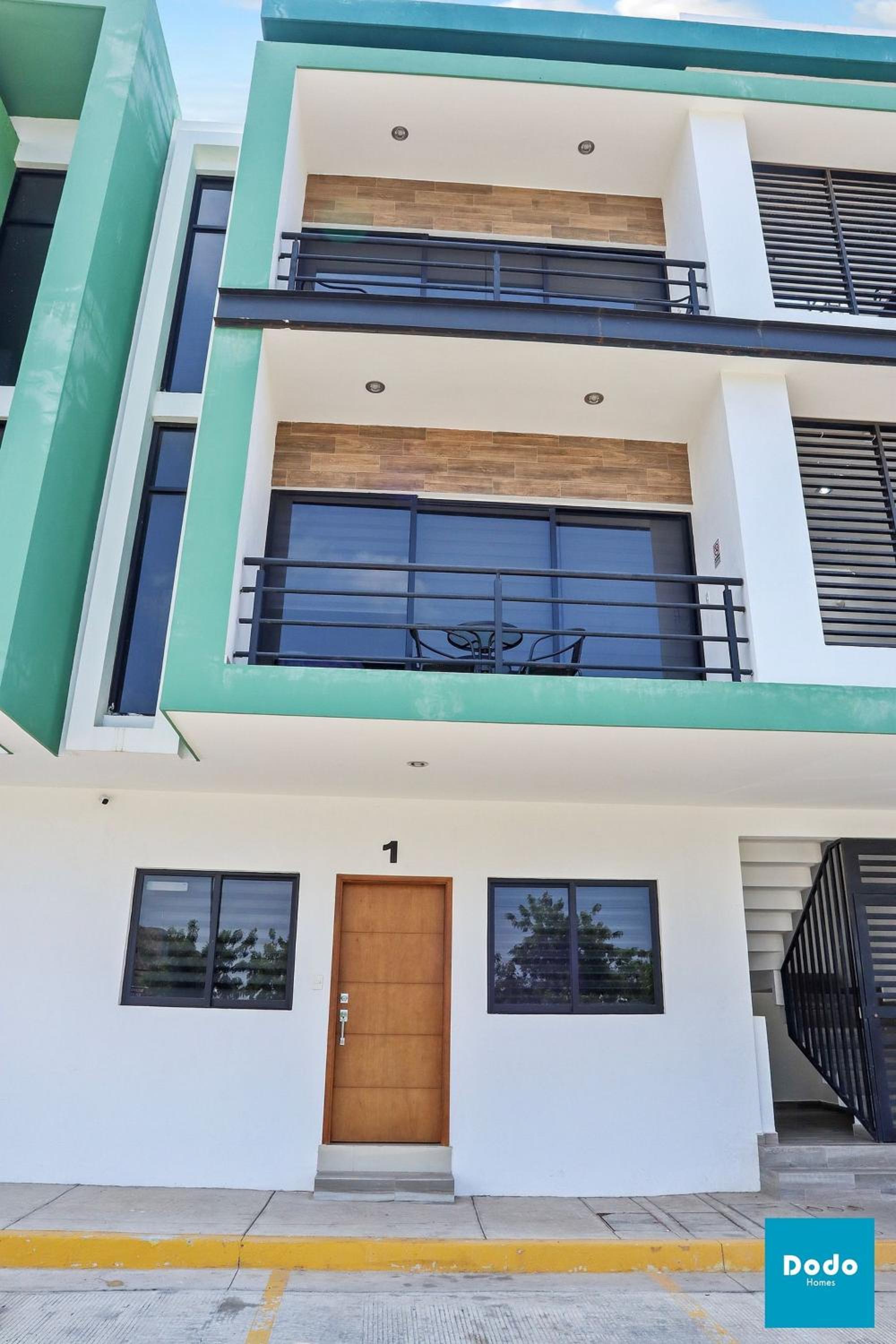 Residencial a 5 min. de plaza comercial