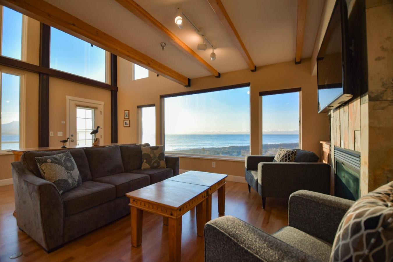 Lakeshore Lodging Lodge 722