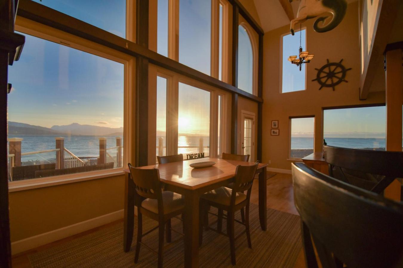 Lakeshore Lodging Lodge 722