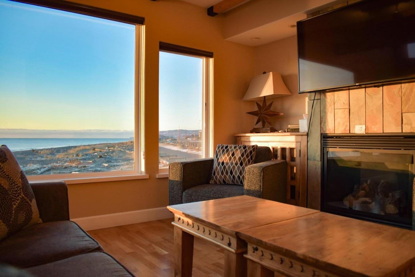 Lakeshore Lodging Lodge 722