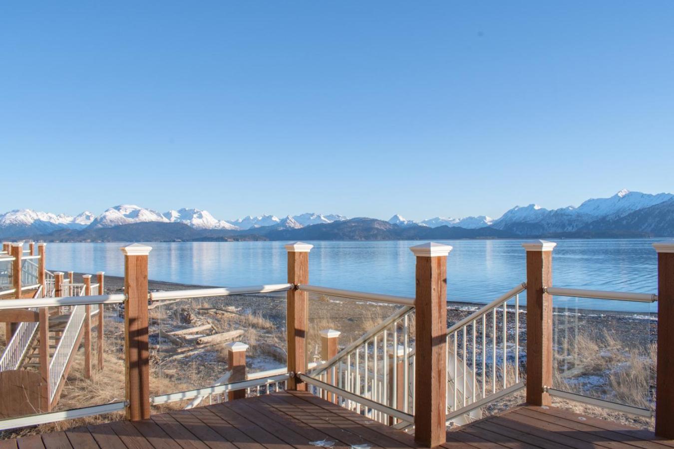 Lakeshore Lodging Lodge 713
