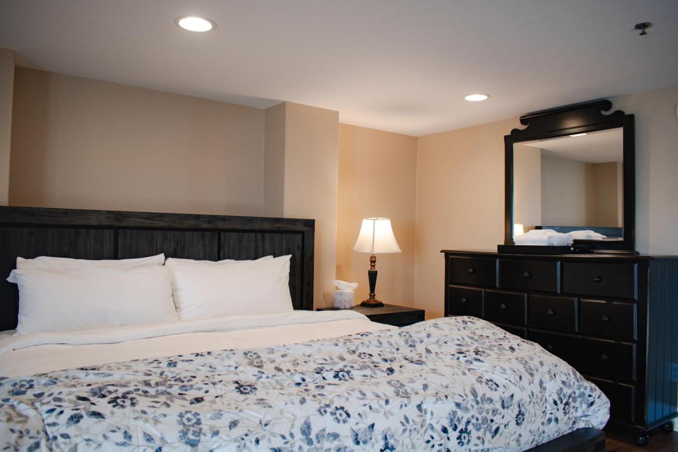 Lakeshore Lodging Lodge 622